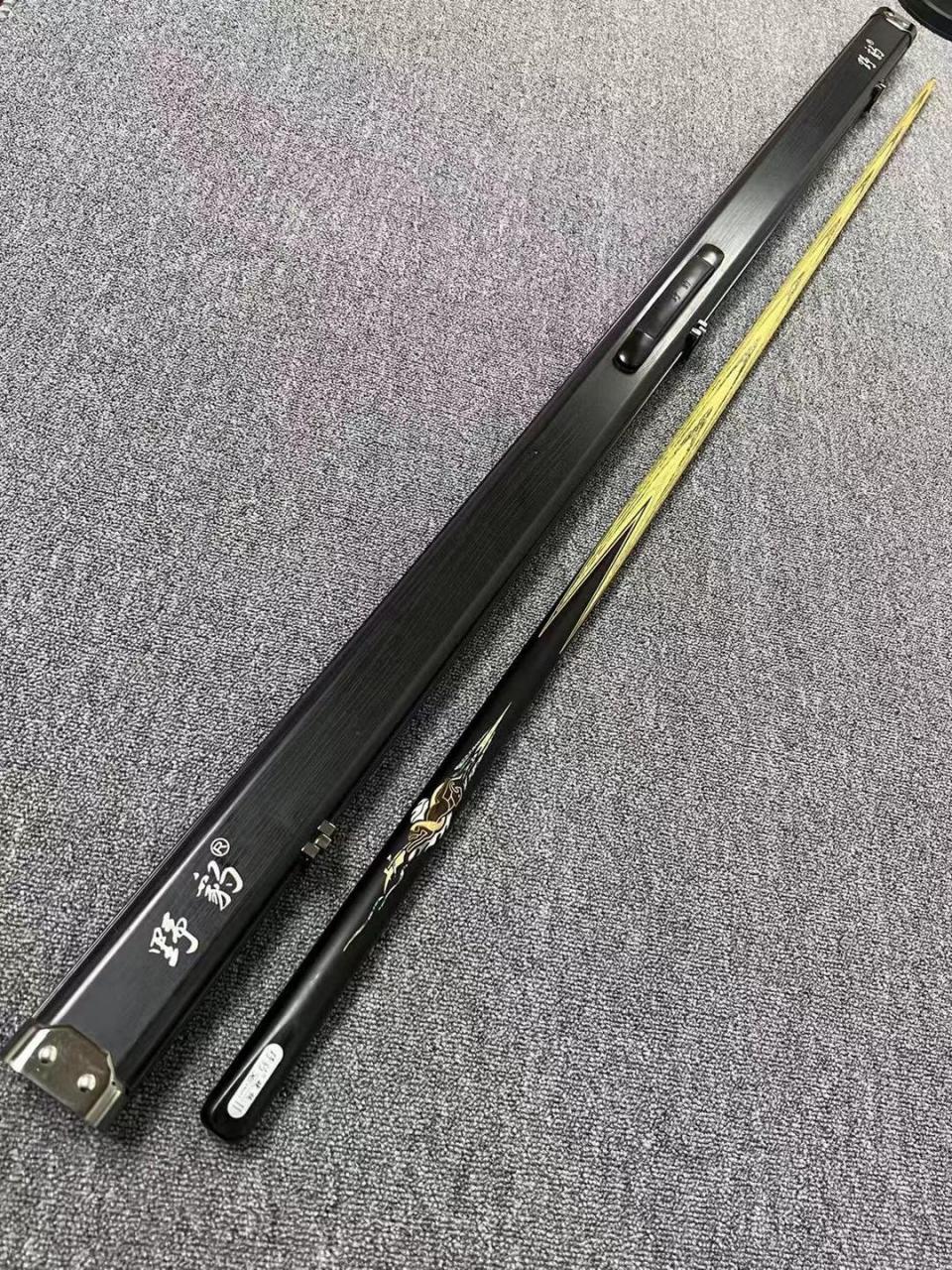 准新野豹硬核2,品相95新,正常使用痕迹,编号n21开头,整体没磕碰,去年