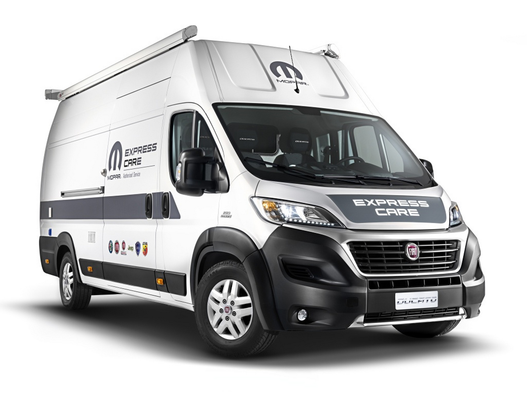 菲亚特ducato maxi mopar express care移动服务车,个头比蔚来的服务