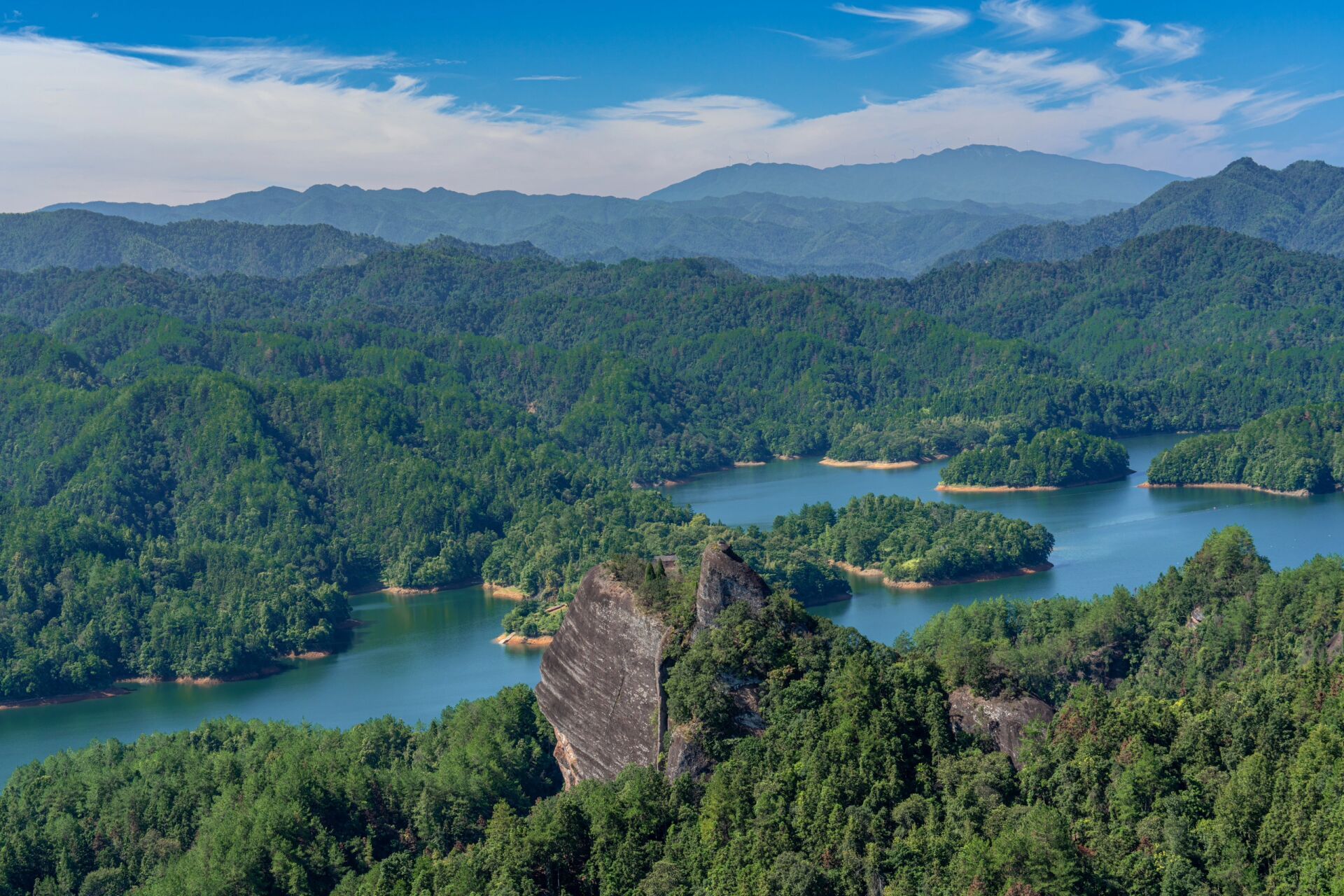 宜春铜鼓天柱峰