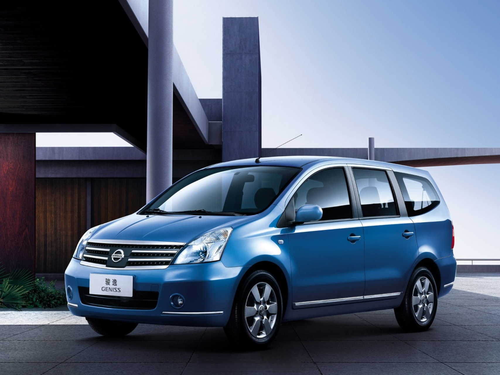 2006-10年在产的东风日产骏逸,省油好开,但销量很不理想(不过我姐夫