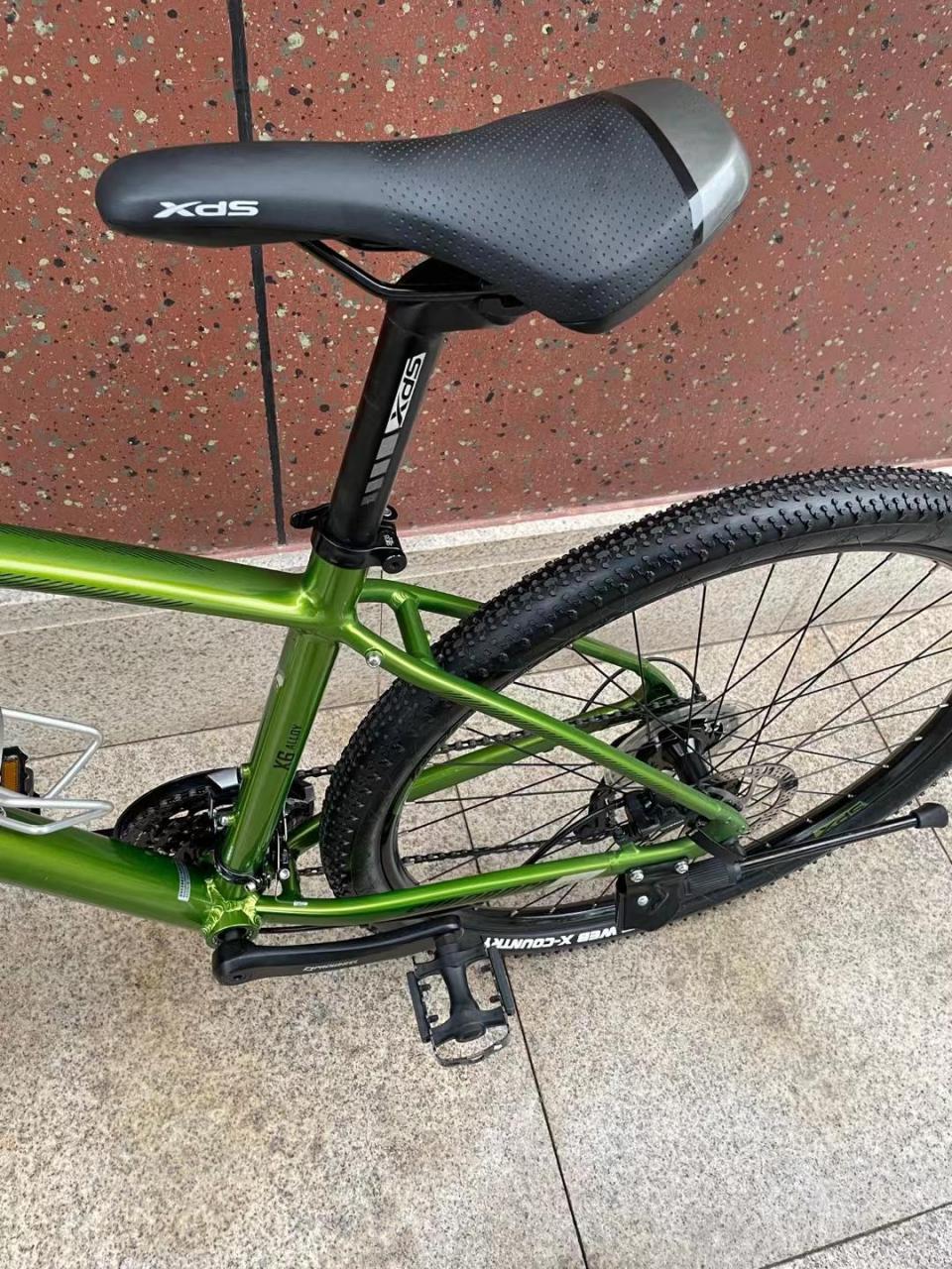 喜德盛逐日700,27速油刹,17车架,27.5轮组,成色很新