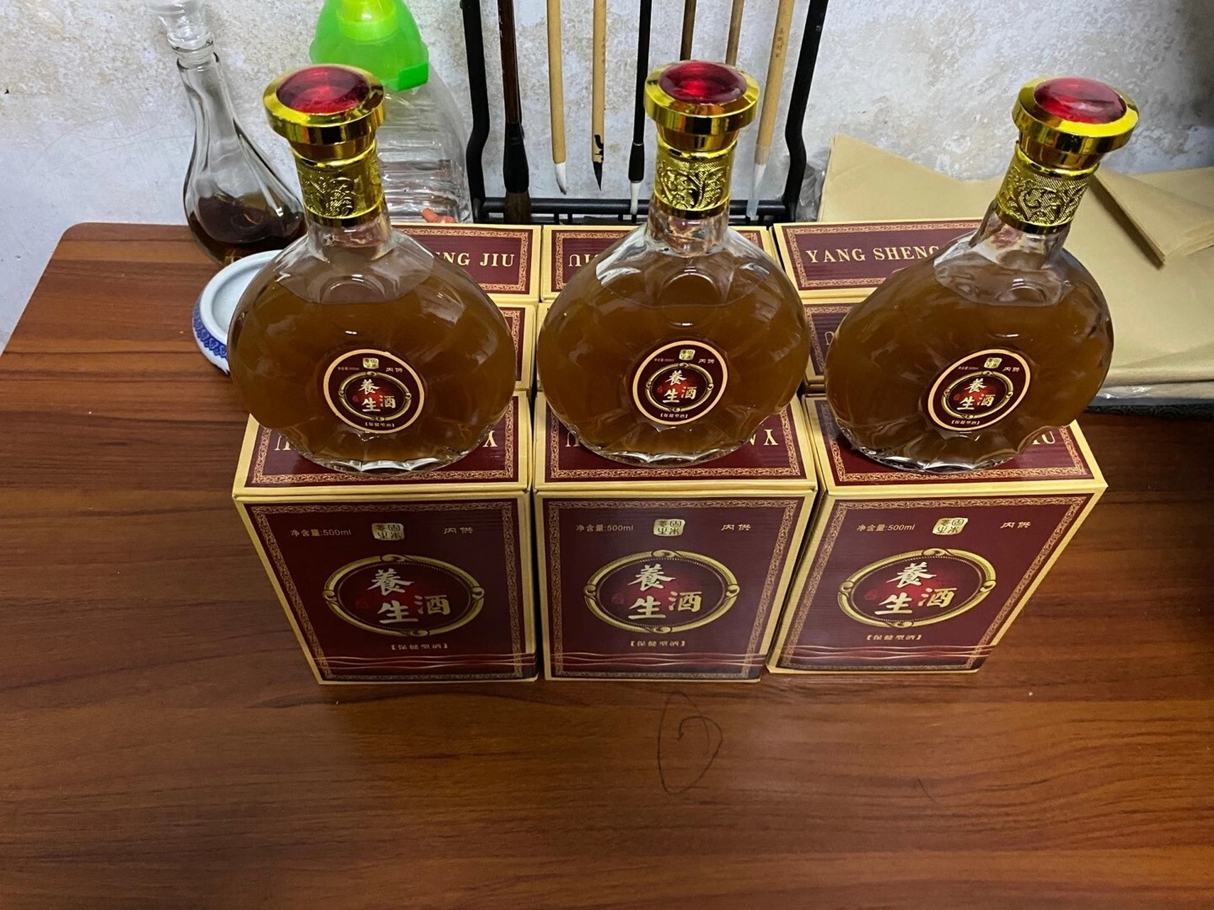 活海马,海龙养生酒 活海马,活海龙加上名贵中药材泡制的养生酒,1斤装