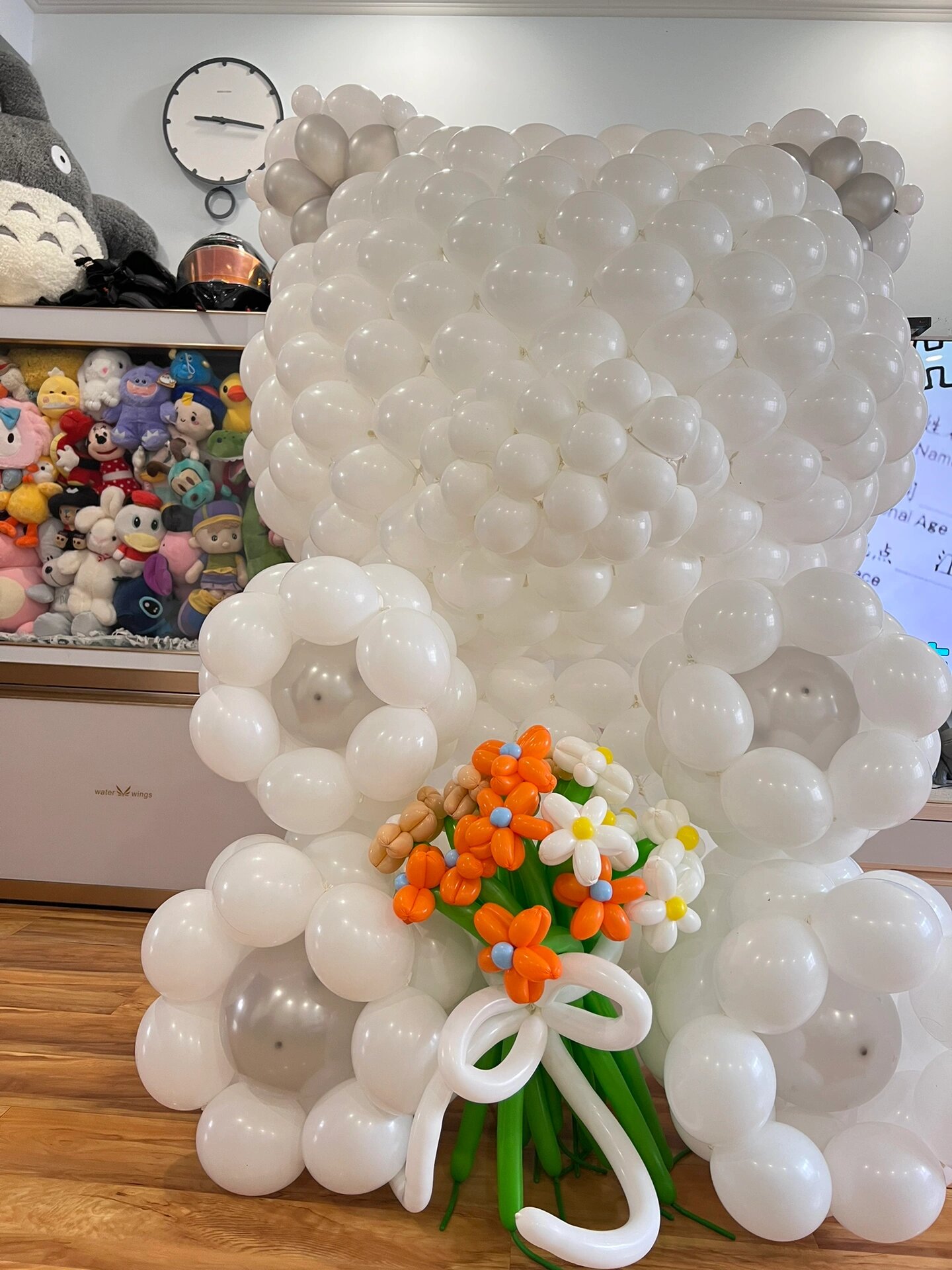 沧州天空气球派对网红抱抱熊制作教程过程