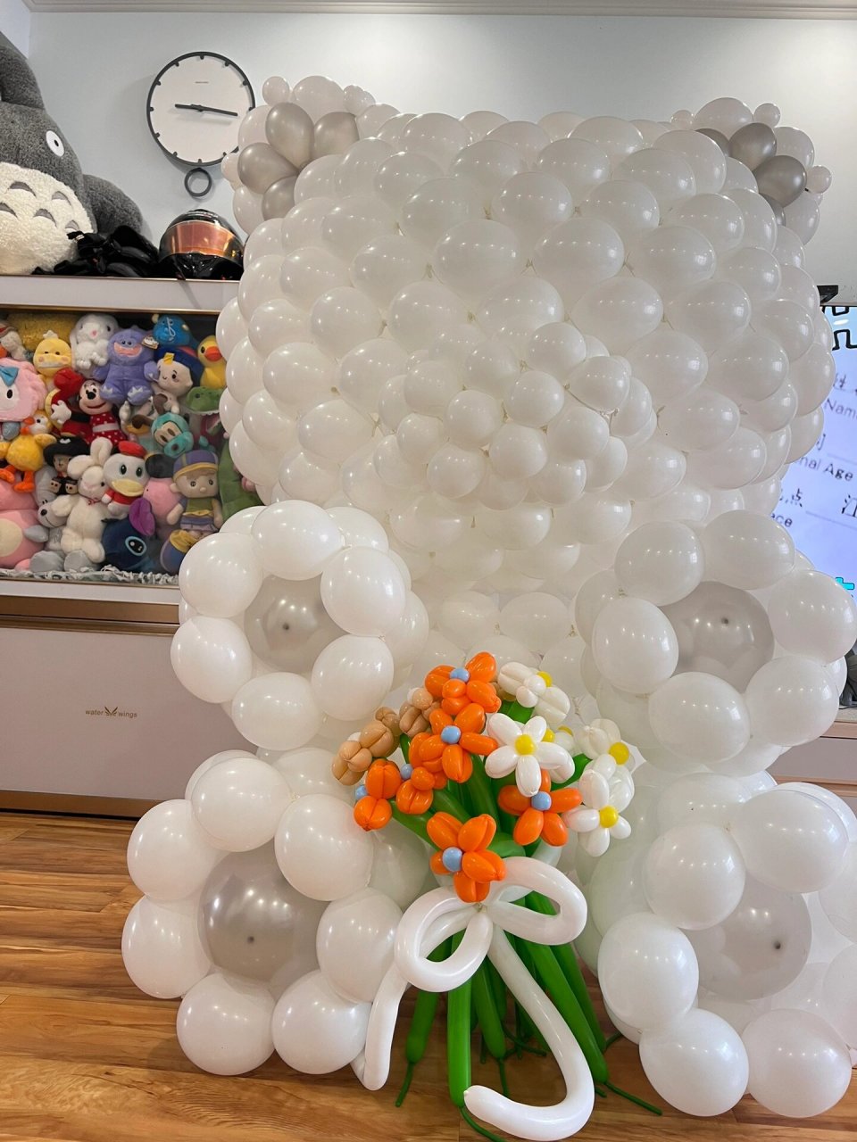 沧州天空气球派对网红抱抱熊制作教程过程