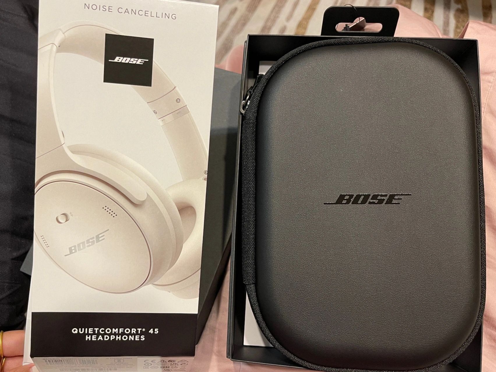 bose qc45|黑白哪个好看?