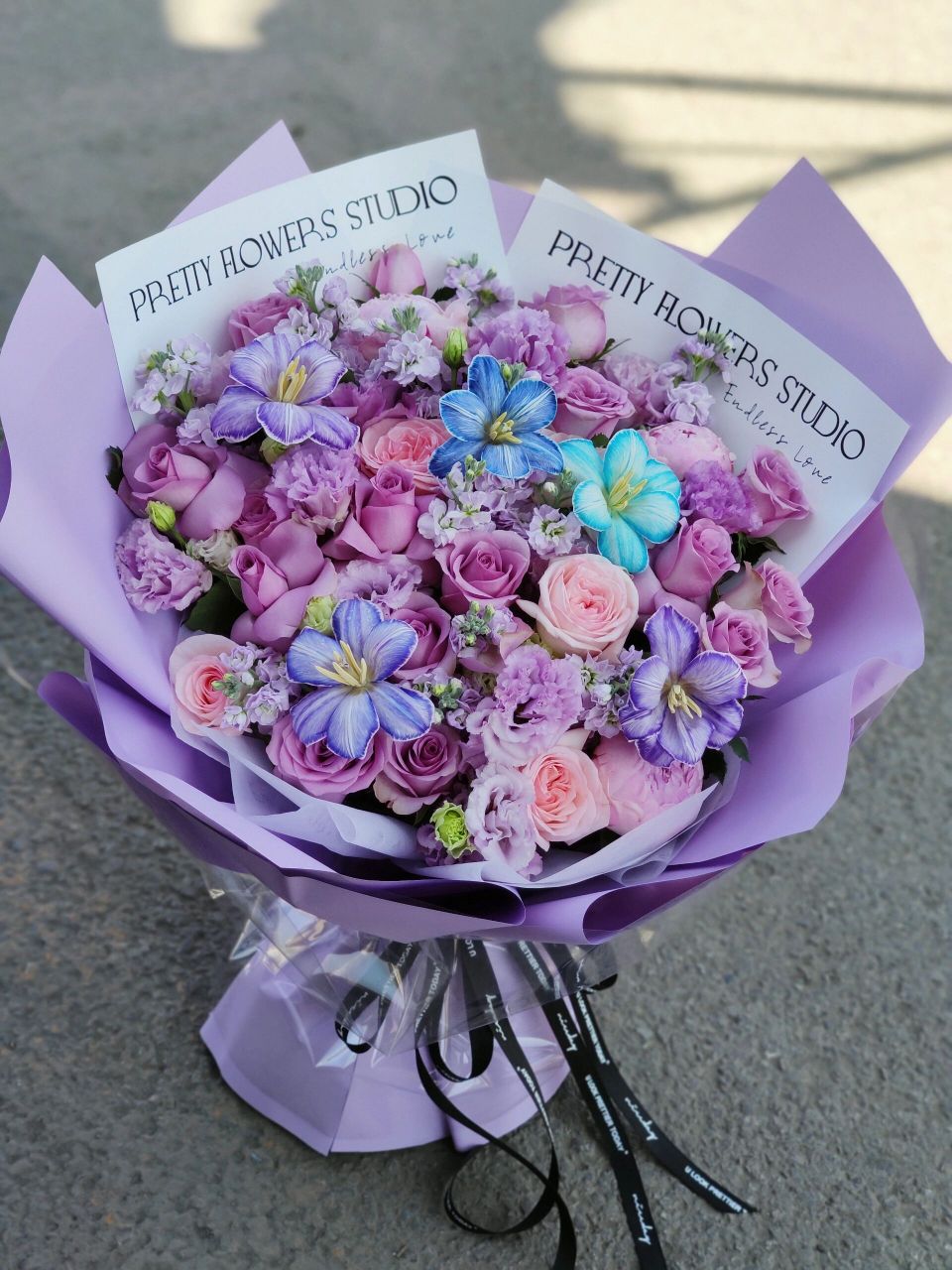 星黛露配色花束 神秘又浪漫的紫色花束 紫色系星黛露配色花束 "生活是