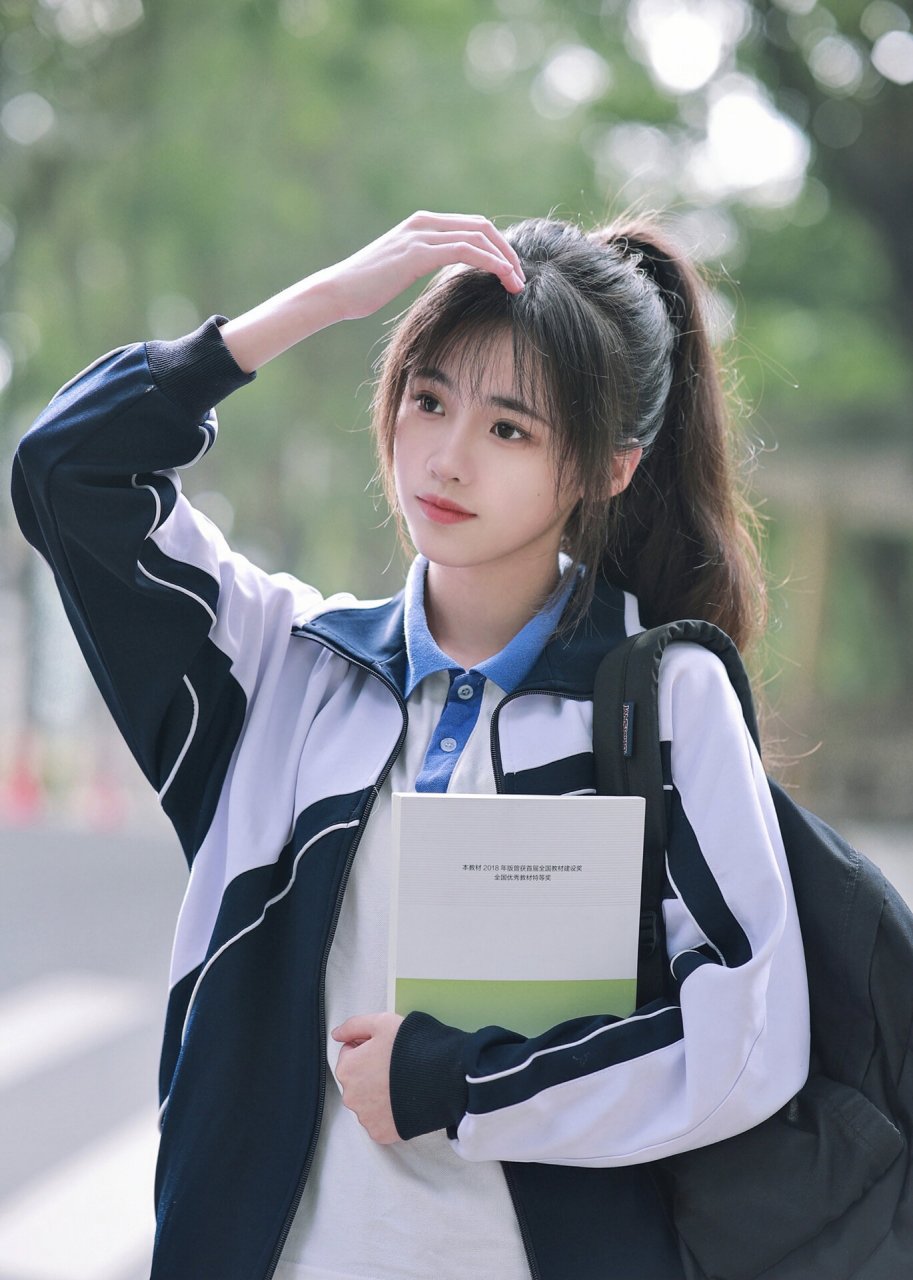 深圳校服写真|青春的尽头从来不是十八岁 大家好,这里是大三女摄小潘