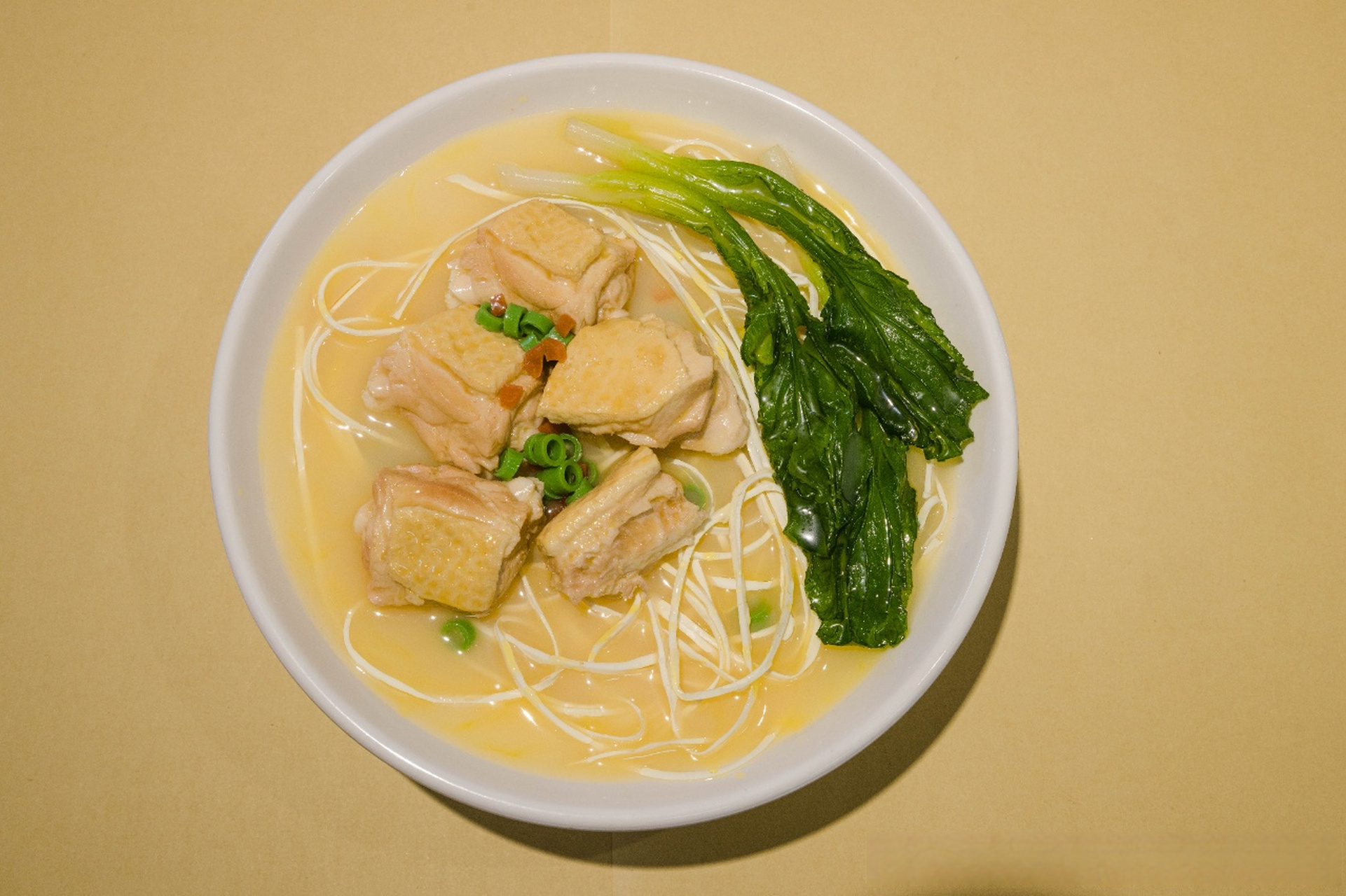 总要去趟腾冲吧# 【如果腾冲饵丝只剩一种选择,你选哪种?