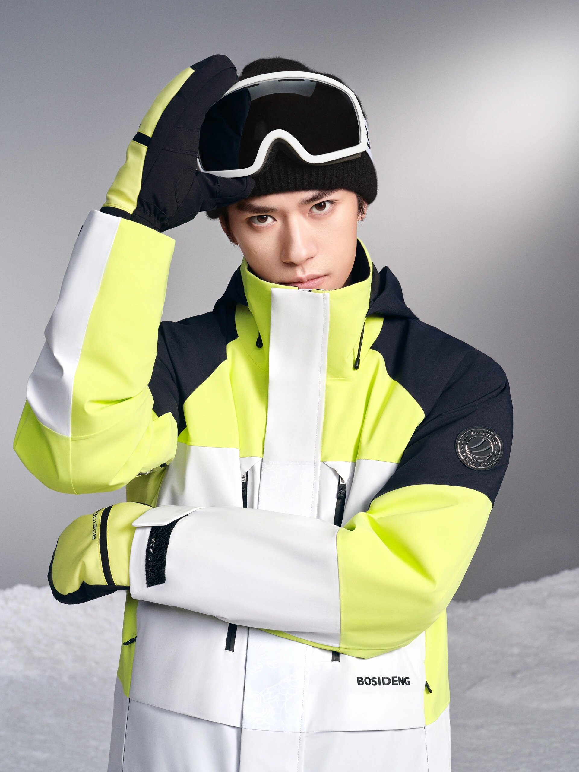 品牌代言人易烊千玺