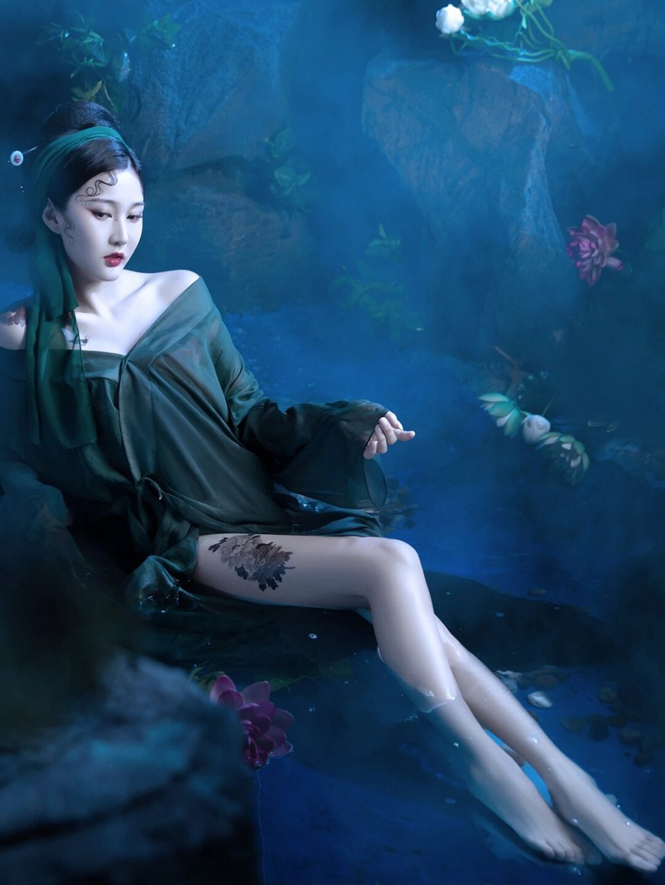 青蛇古风写真73做人哪有做妖有趣!