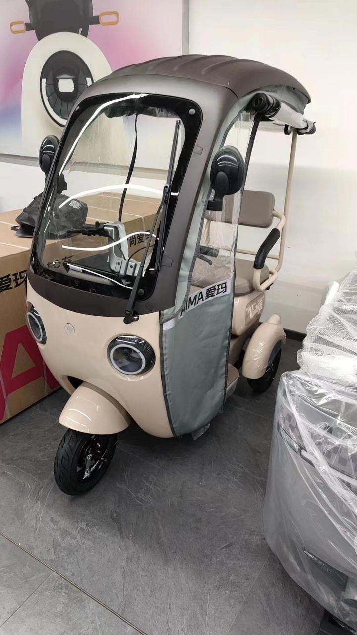 爱玛三轮车,保定大慈阁电动车商城总经销.