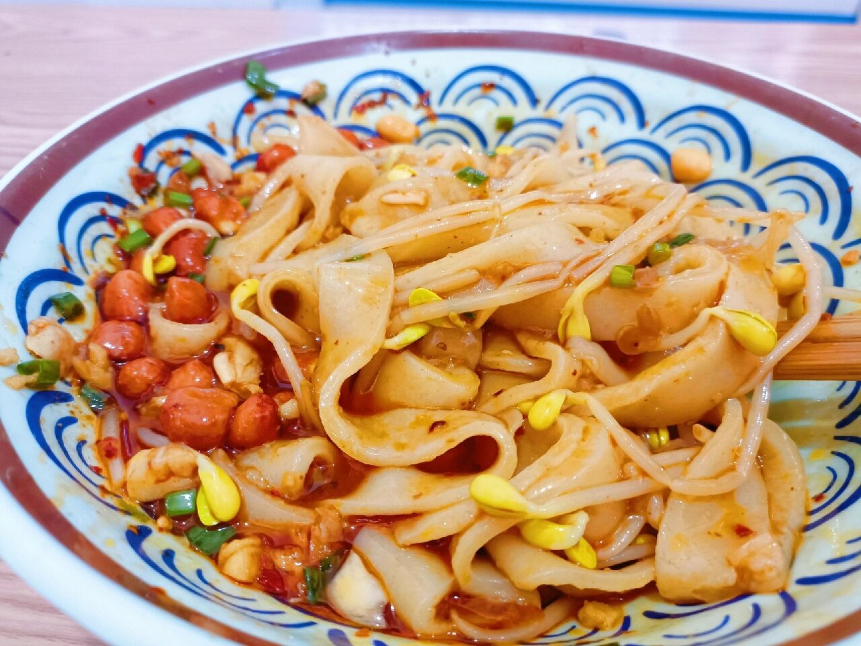 四川名小吃|广元蒸凉面90 一碗冬天可以吃的热凉面90 和我们夏天