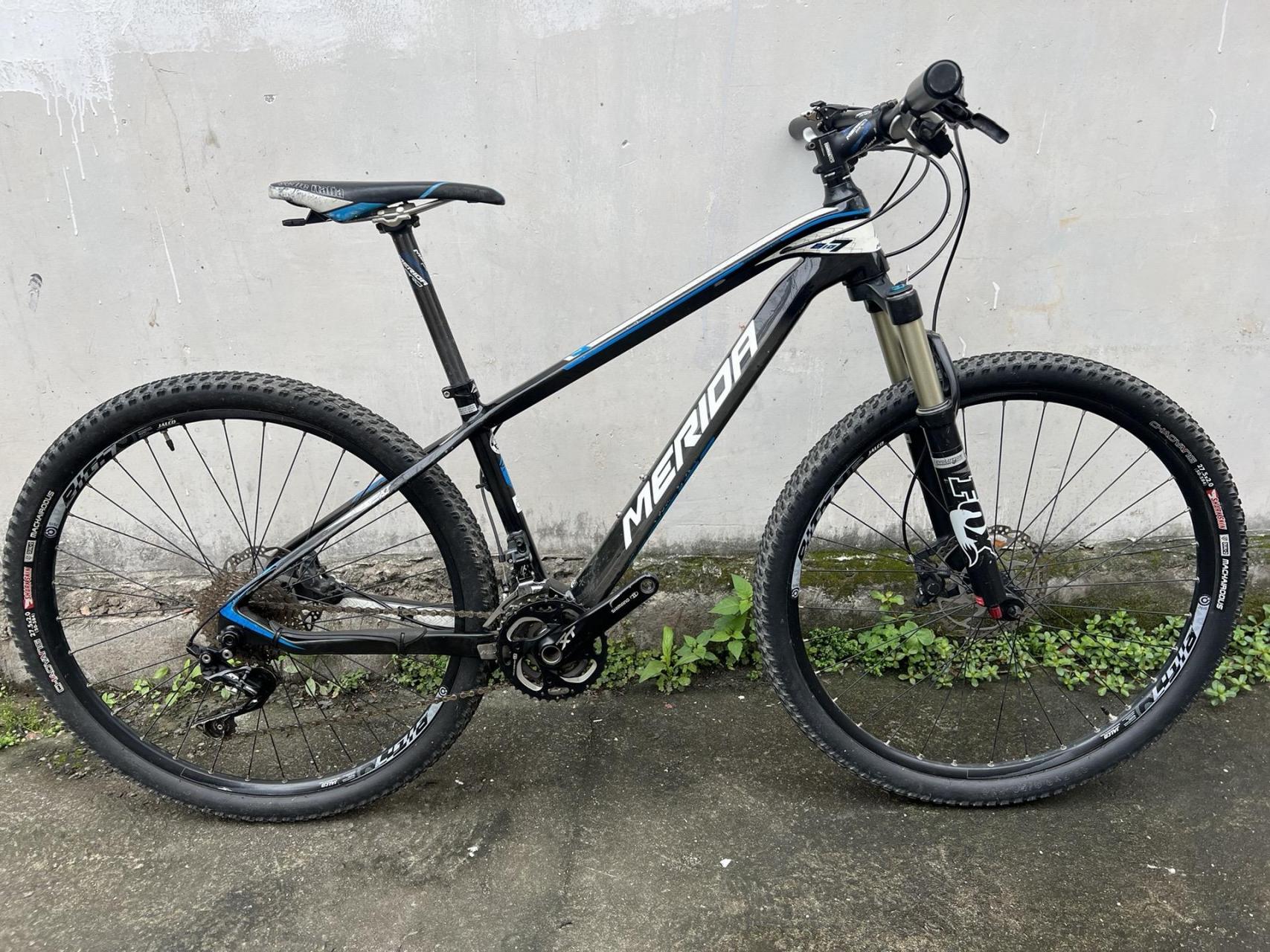 美利达大七 美利达欧款大七xt 碳纤维车架 整车超轻 车架上的车衣膜有