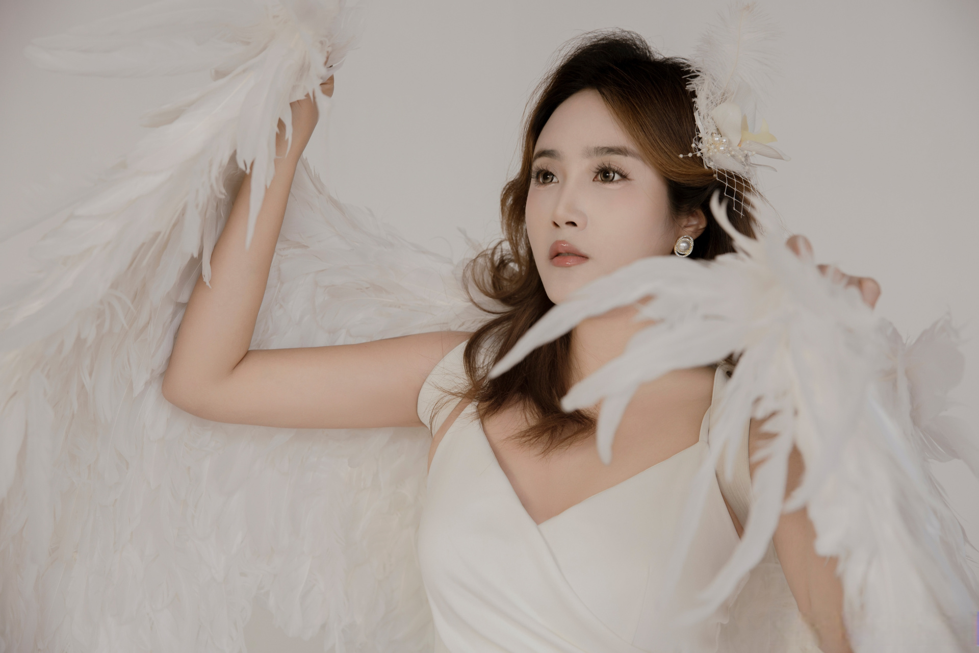 "心存善意,定能途遇天使."98 #天使写真##宣传照##彭筝