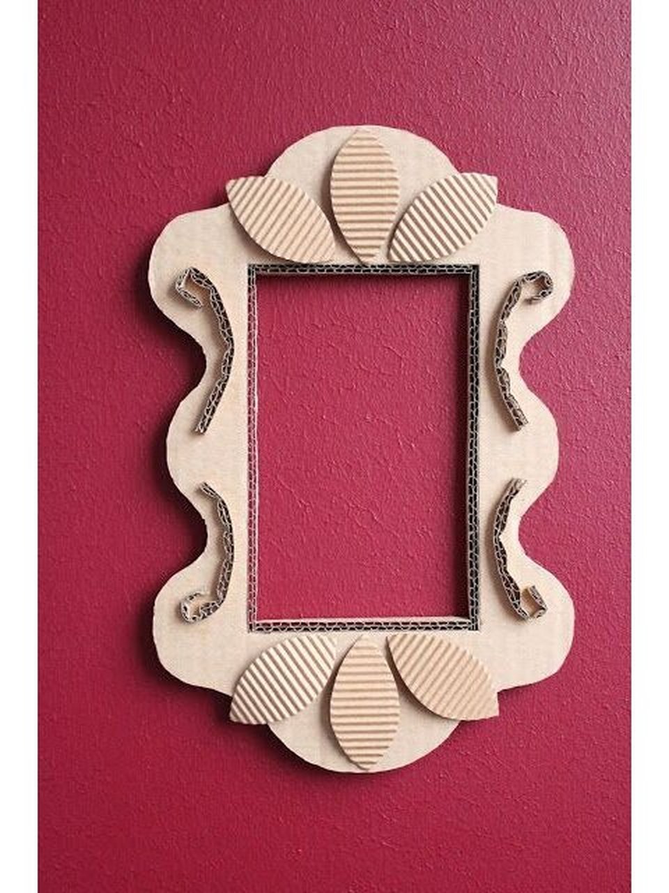 78旧纸箱改相框 太好看了吧 又省钱了  一组纸箱改造相框的图片