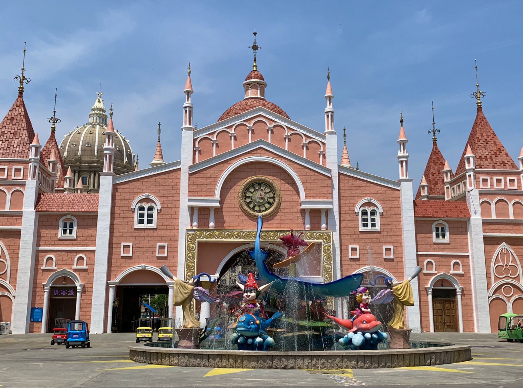 烟台|蓬莱欧乐堡梦幻世界98 99地址:烟台市蓬莱市 导航就可以啦!