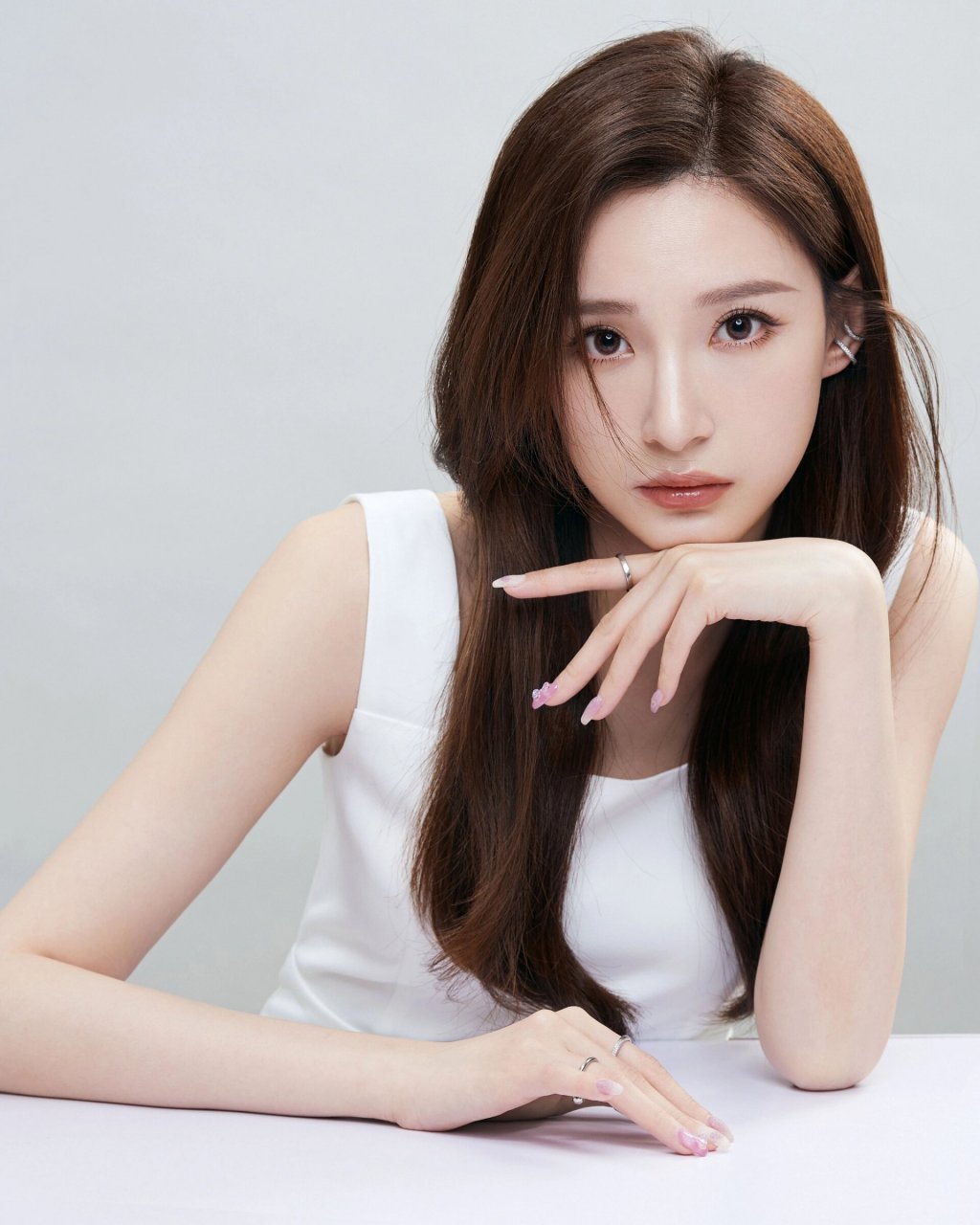 主持人马凡舒形象照78每个女孩子都值得拥有 ————————tong