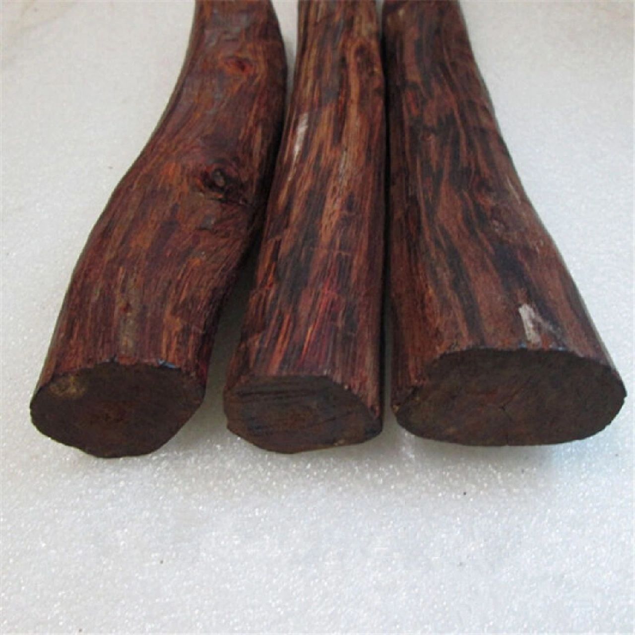 一,降香木是黄花梨吗 降香木是黄花梨,(海南黄花梨木学名降香黄 ))