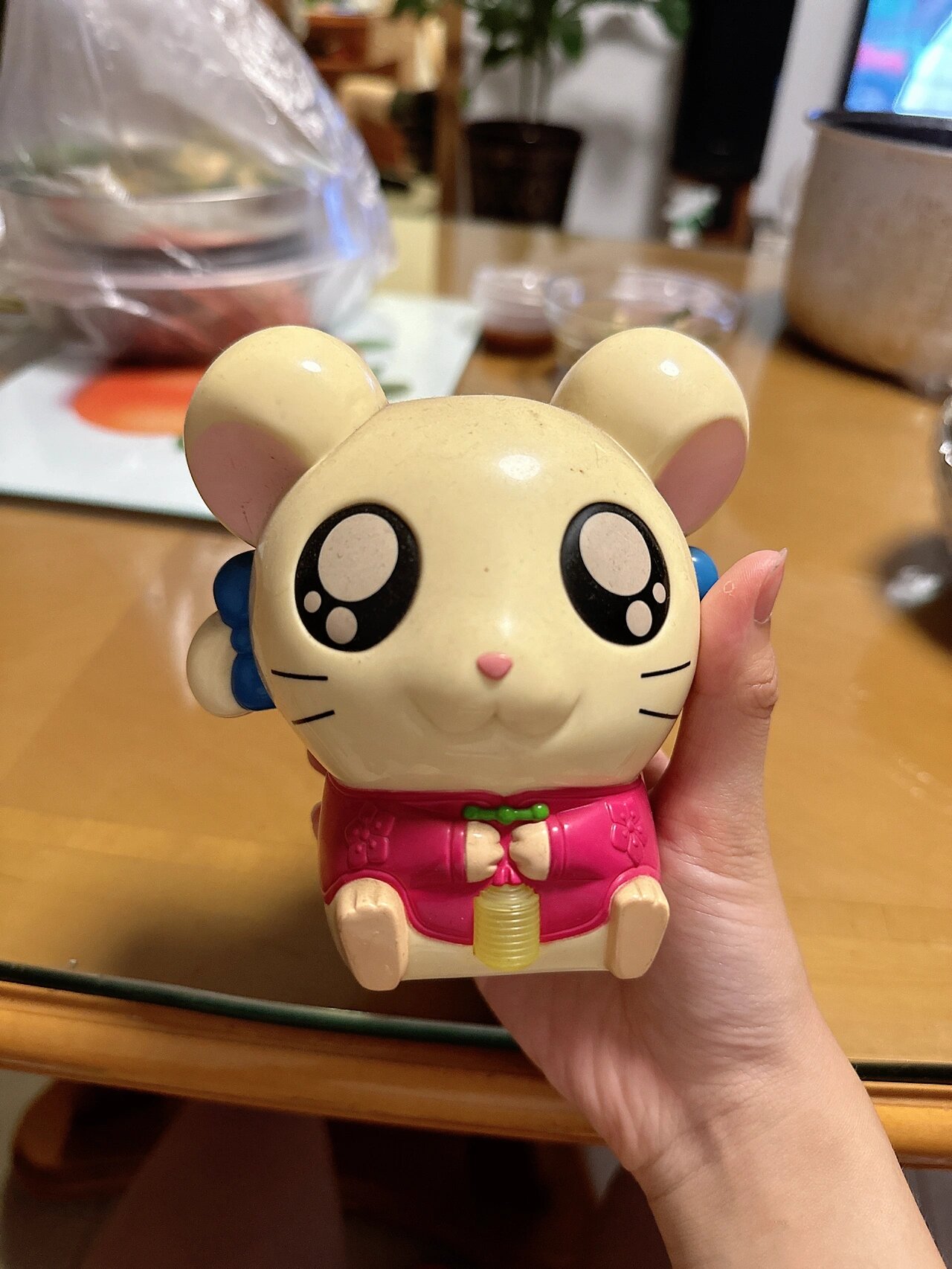 在家找到2005年肯德基的玩具