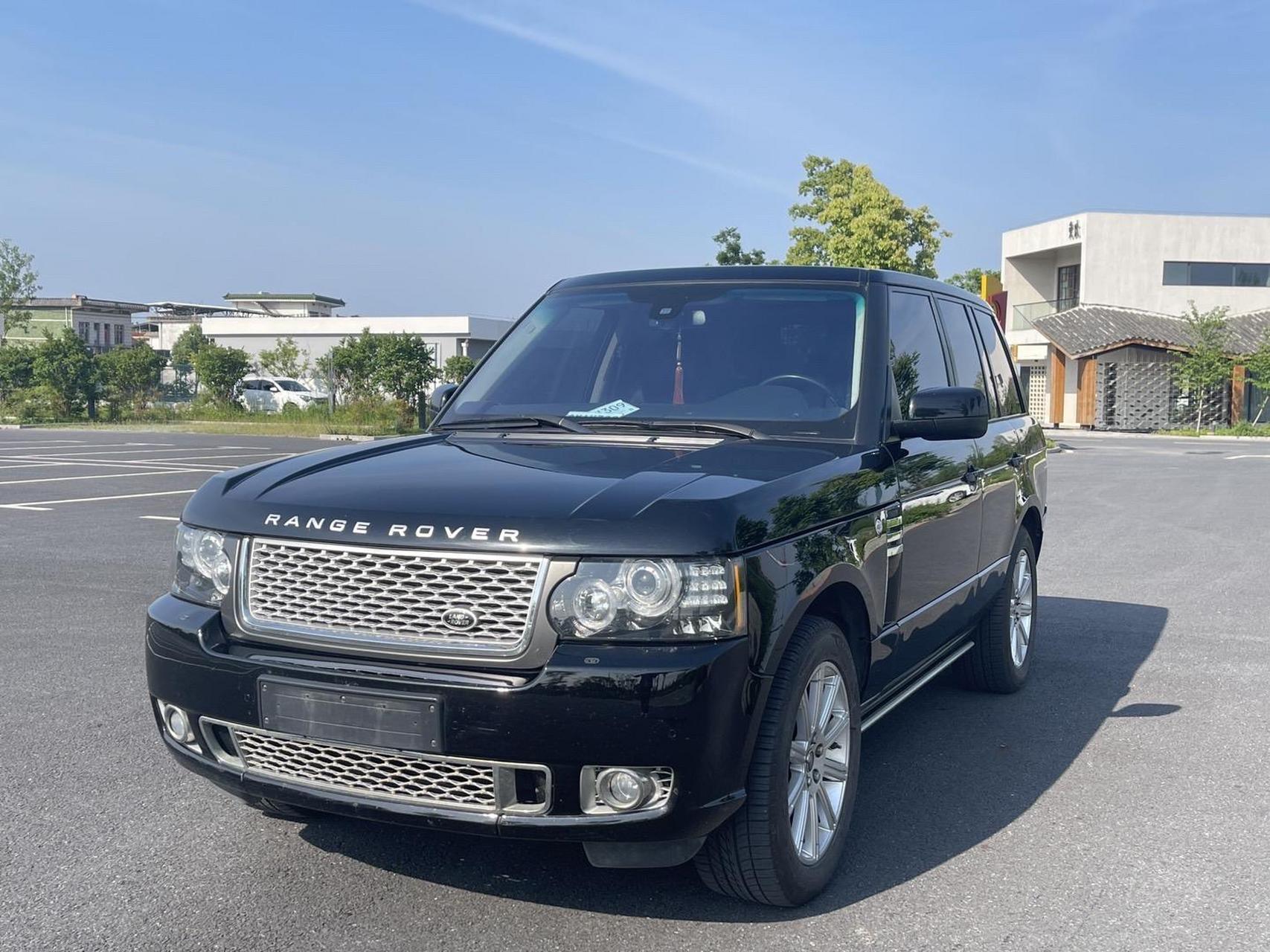 12年进口路虎揽胜,4.4tdv8柴油版四驱,新车指导188.