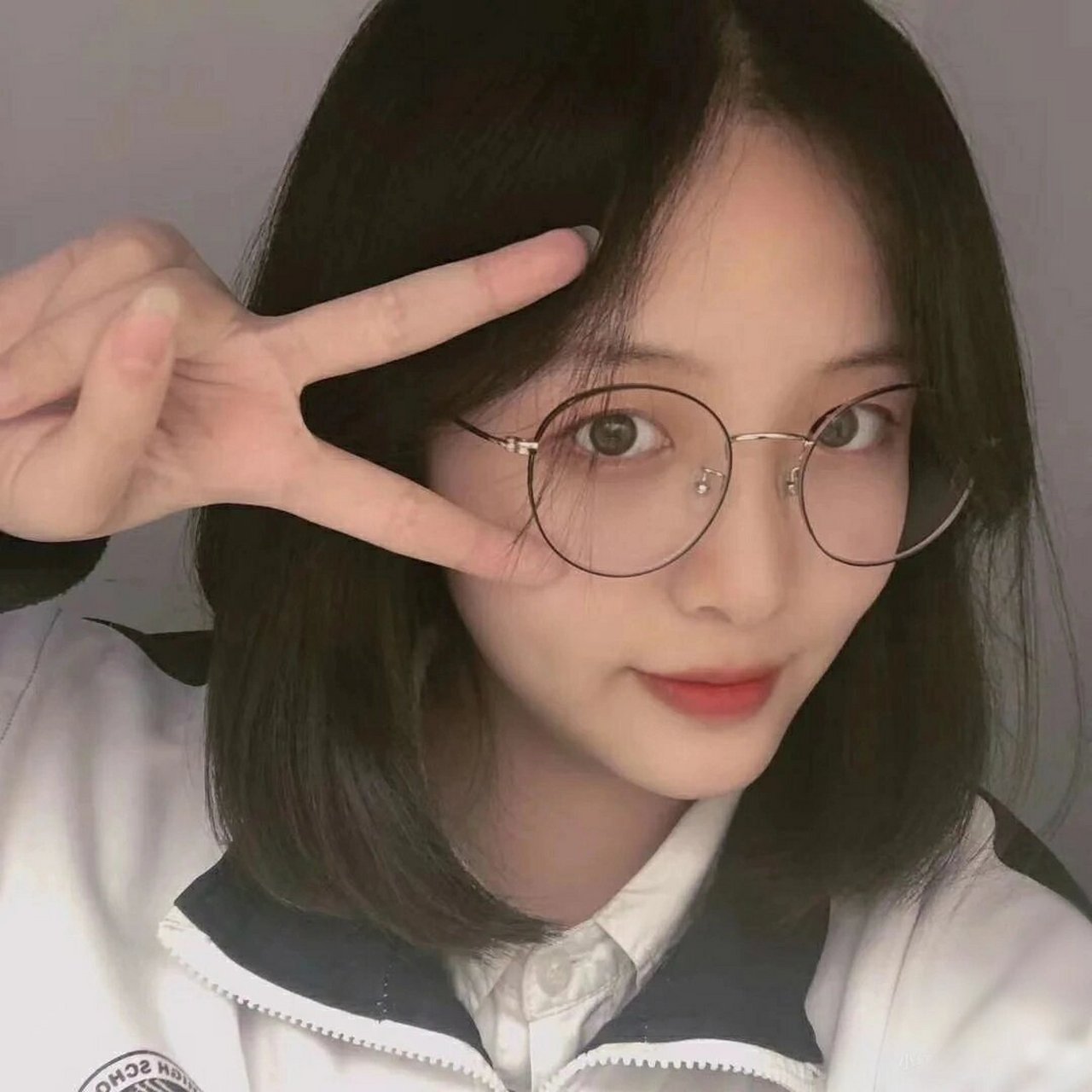 14岁女孩儿照片要的拿走