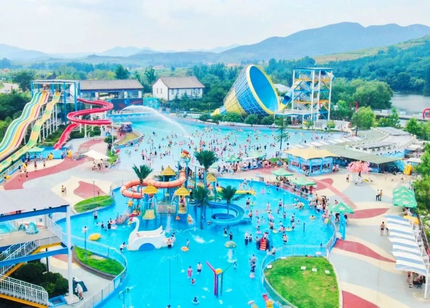 在日照|有这么一处玩水的好地方 日照龙门崮水上乐园 好玩当属旋转