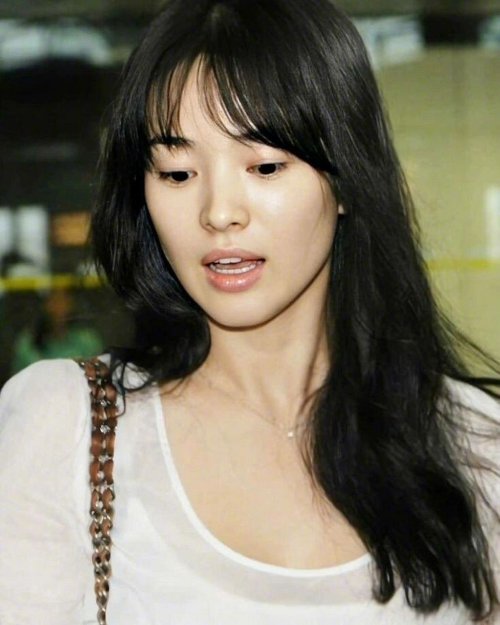 20岁的宋慧乔,嫩得能掐出水,好美!