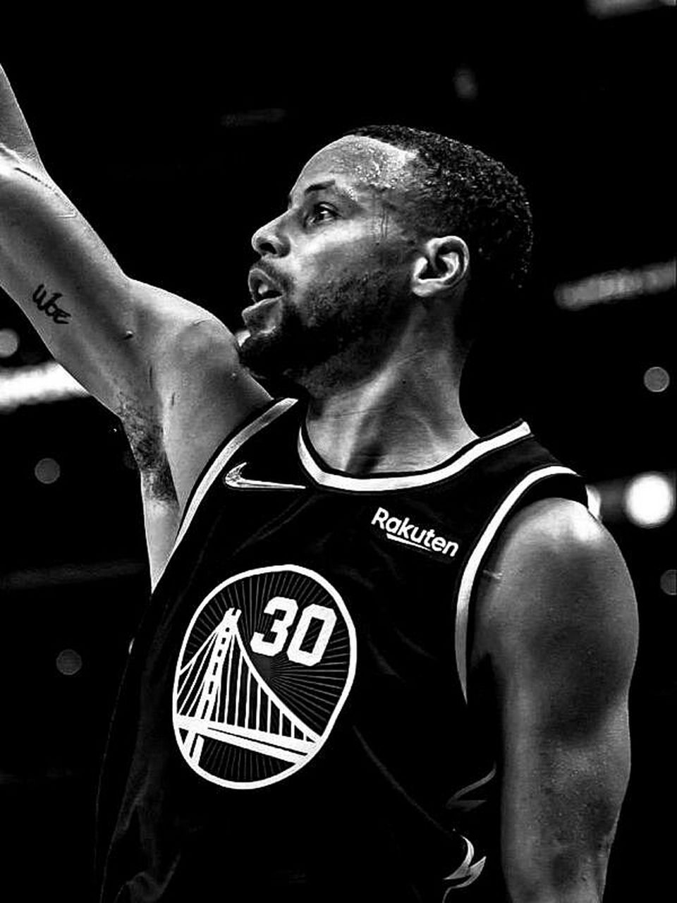 库里壁纸合集29 喜欢的朋友 评论区留言告诉我 黑白的也很库 大家每天