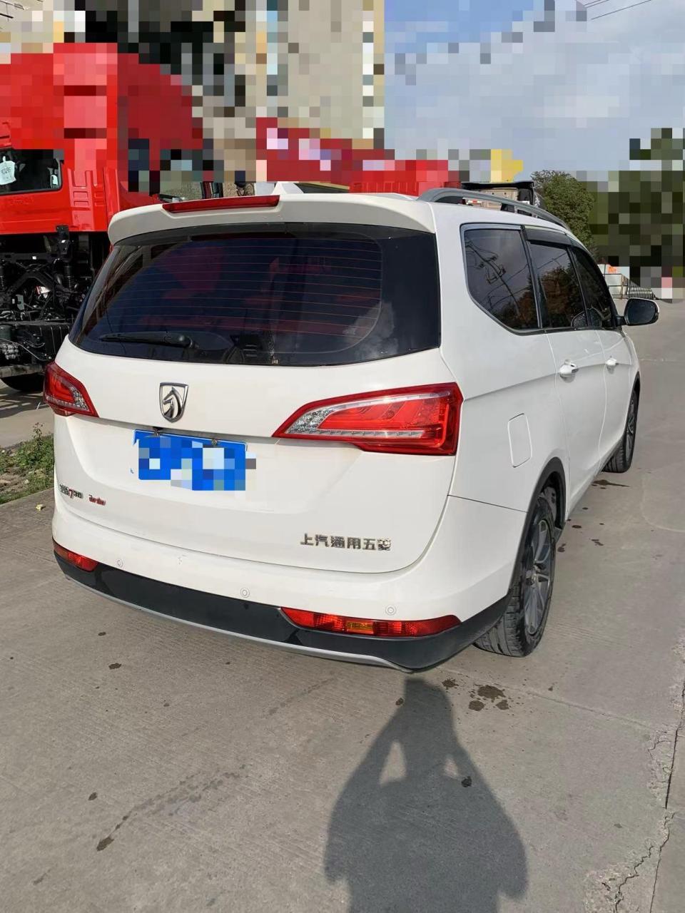 新到17年4月宝骏730尊享版,一键启动,双电动座椅,360环影,一手车,五万