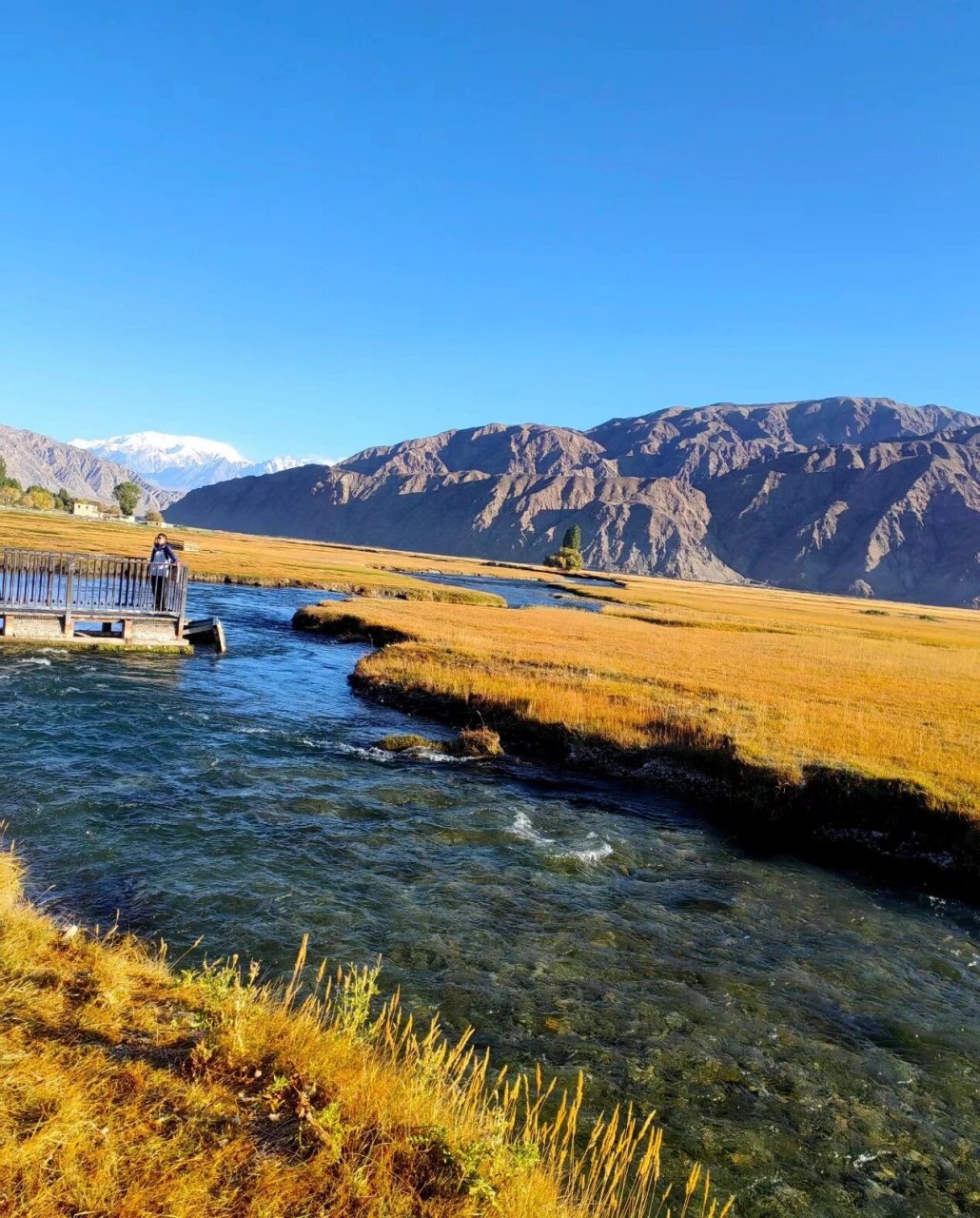 塔县//石头城金草滩90 主要景点:石头城&金草滩 建议游玩时间:两