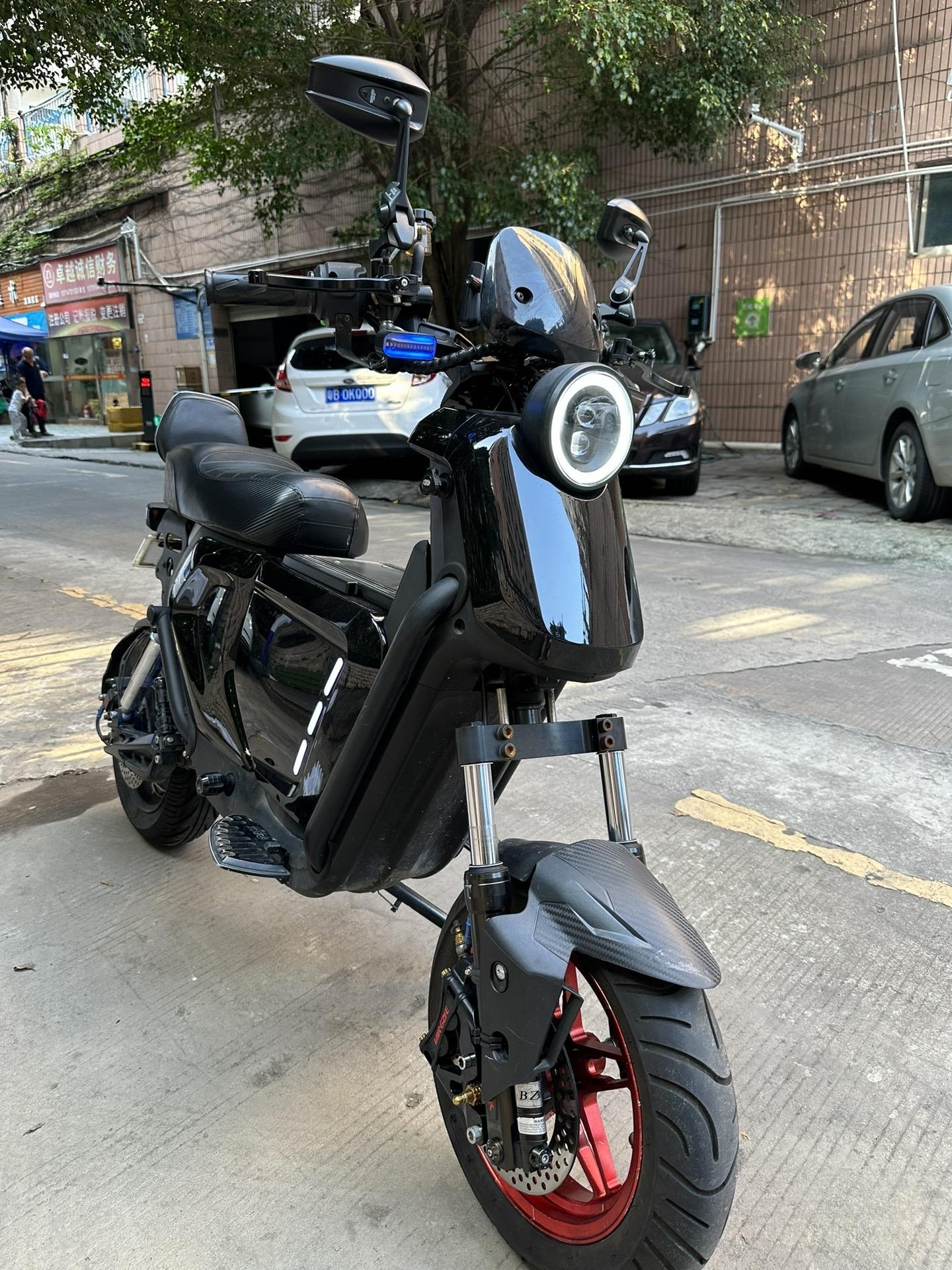 爱得利赛道鲍鱼卡钳一套 前90后130玛吉斯轮胎小牛ub巴风特二代底座