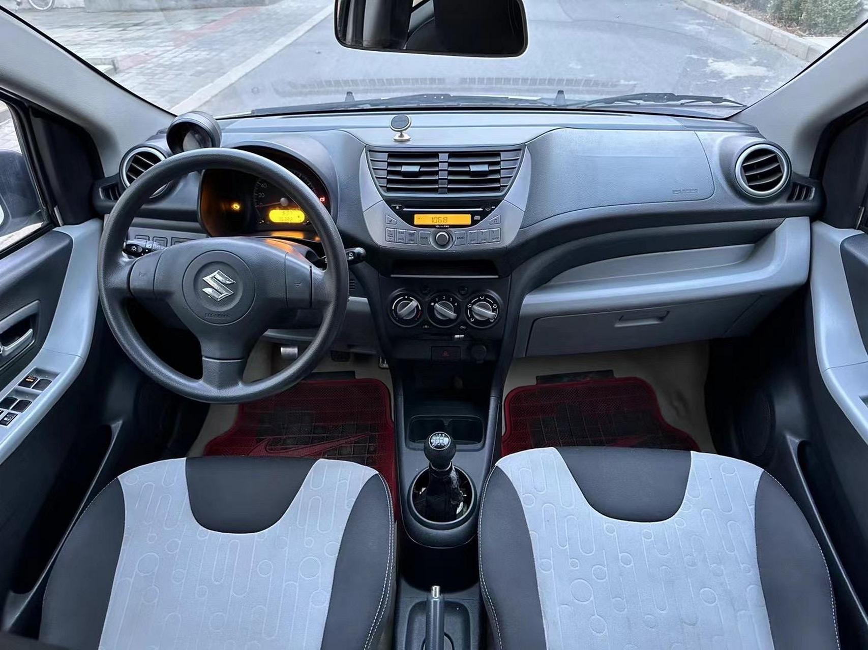 新到极品准13年新款奥拓1.