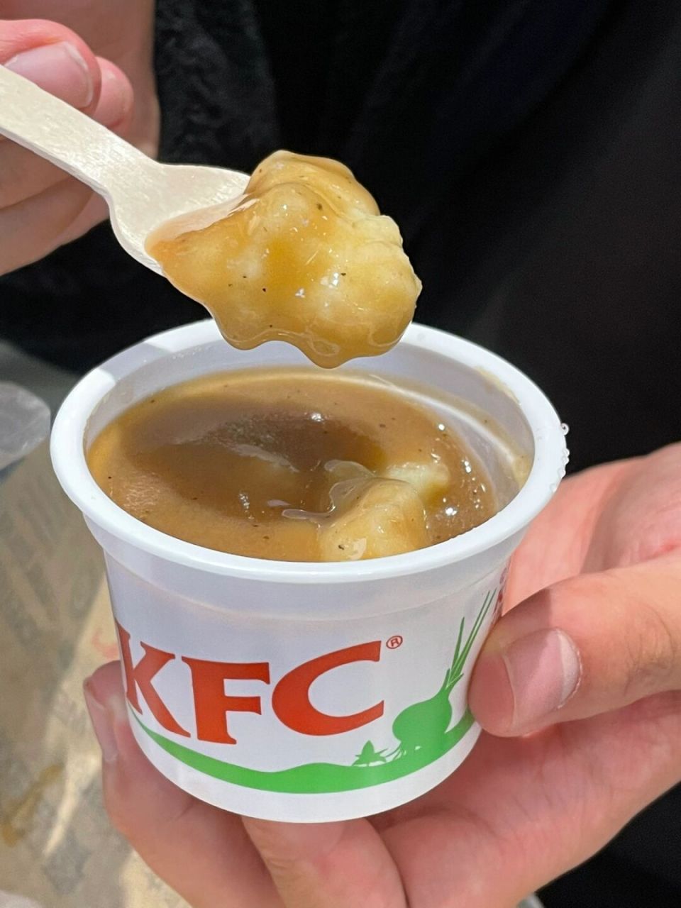 为什么肯德基的土豆泥特别好吃啊! 真的会上瘾!