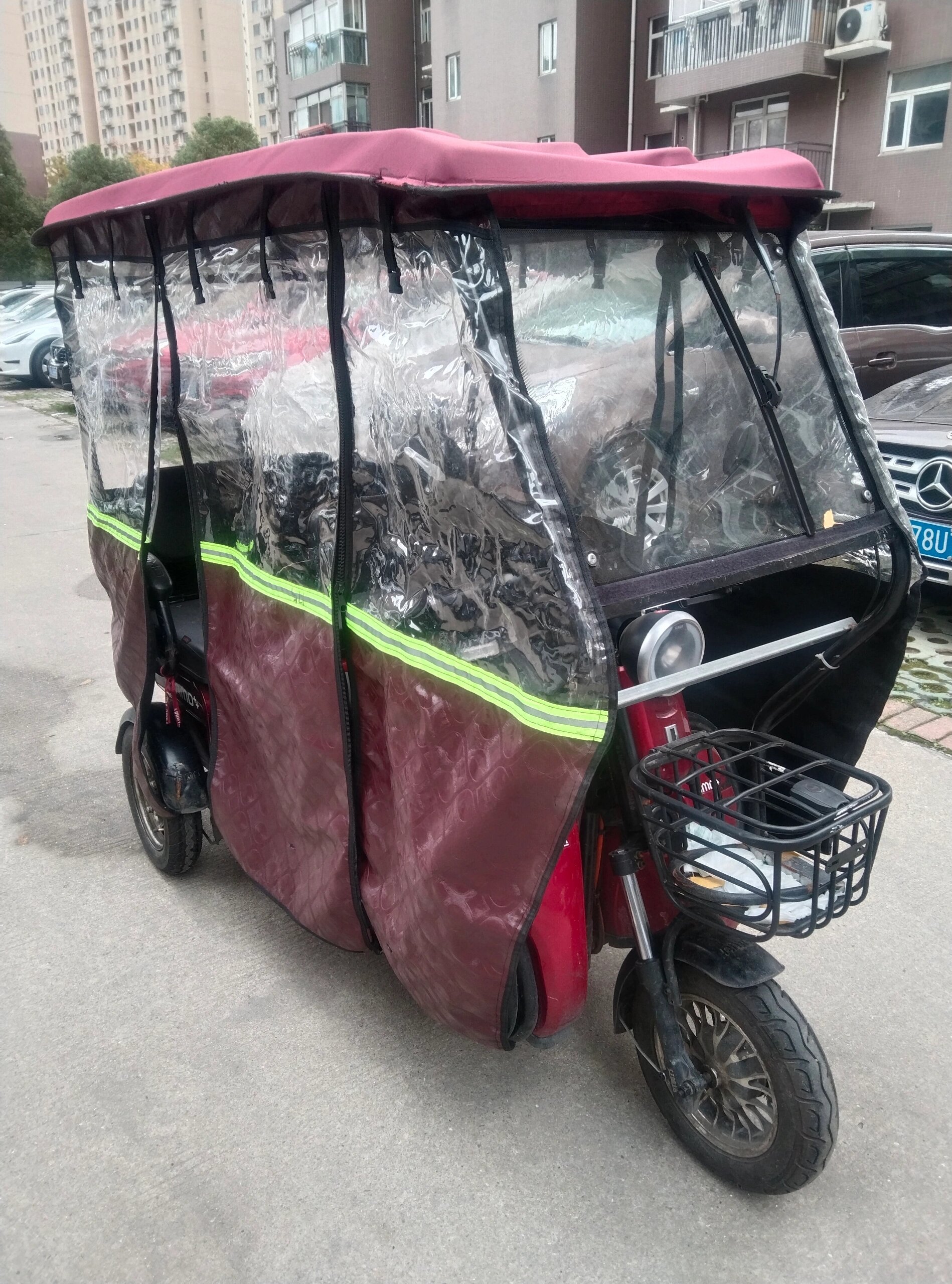 二手艾美达老年代步三轮车