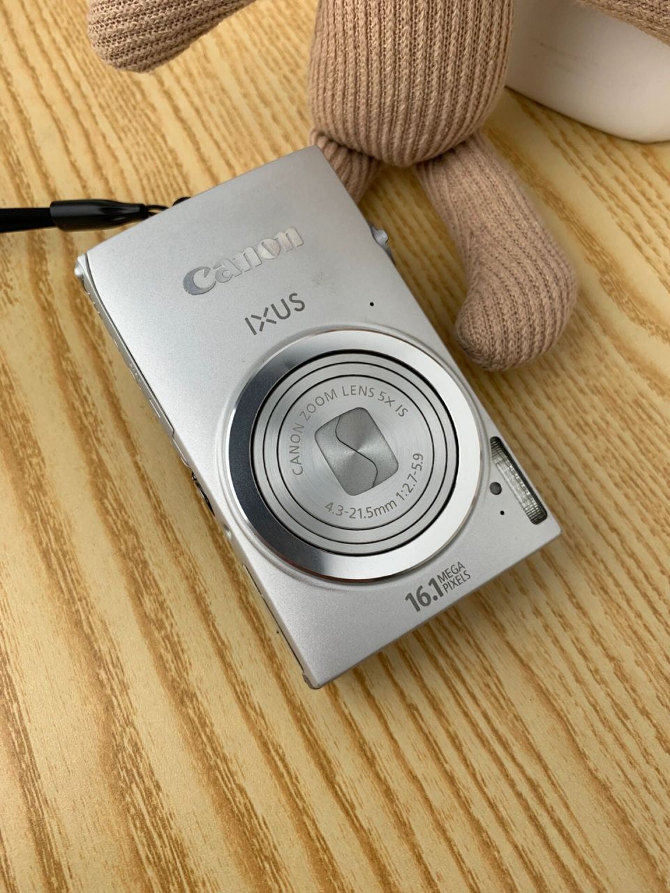 佳能ixus245hs触控屏高清数码相机拍人像 佳能ixus 245  是1610万像素