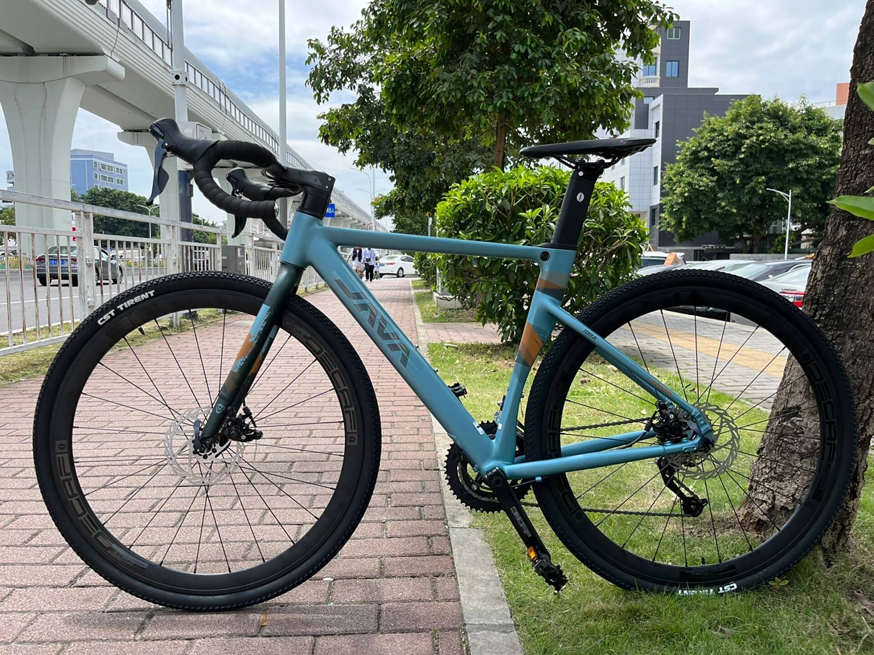 java砾石公路车idra java最新出的瓜车gravel 入门级idra什么是gravel