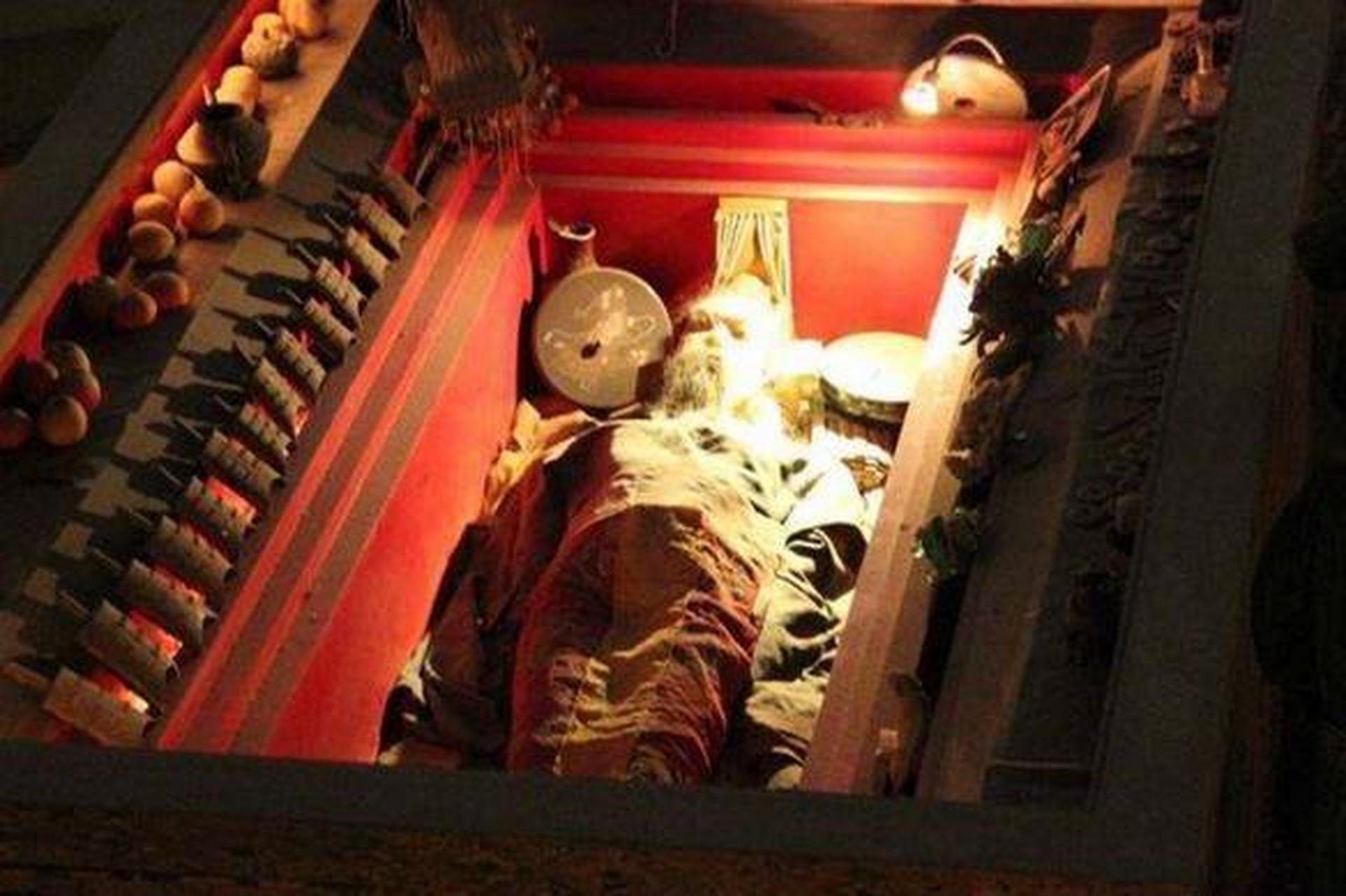 秦始皇陵如果有水银河,经过2200多年水银还会流动吗?