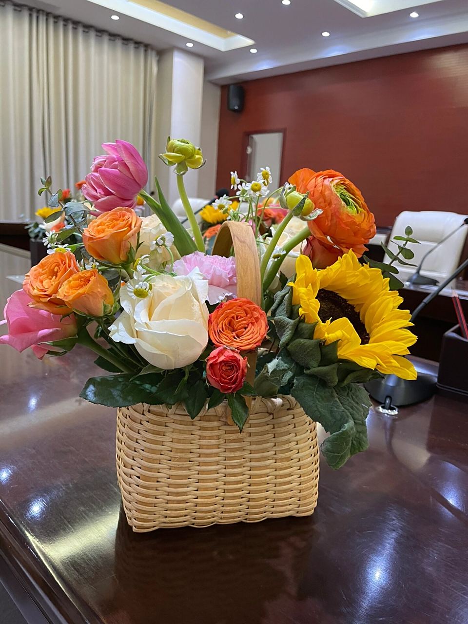 插花98手提花篮制作 单位组织的三八妇女节活动～简单而美好的事情