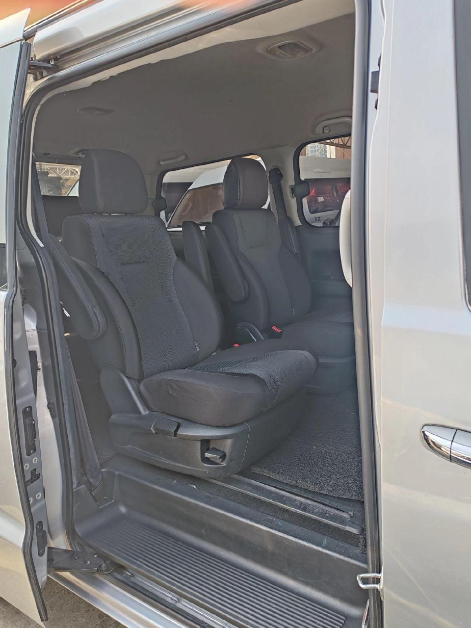 江淮瑞风m4,最新款最高配,中央空调嘎嘎冷,加长版空间超大,车况精品无