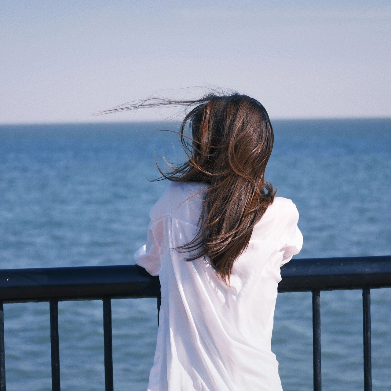 富士蓝,海边头像 想去看海,早也去,晚也去,一个人也去. 	 原创