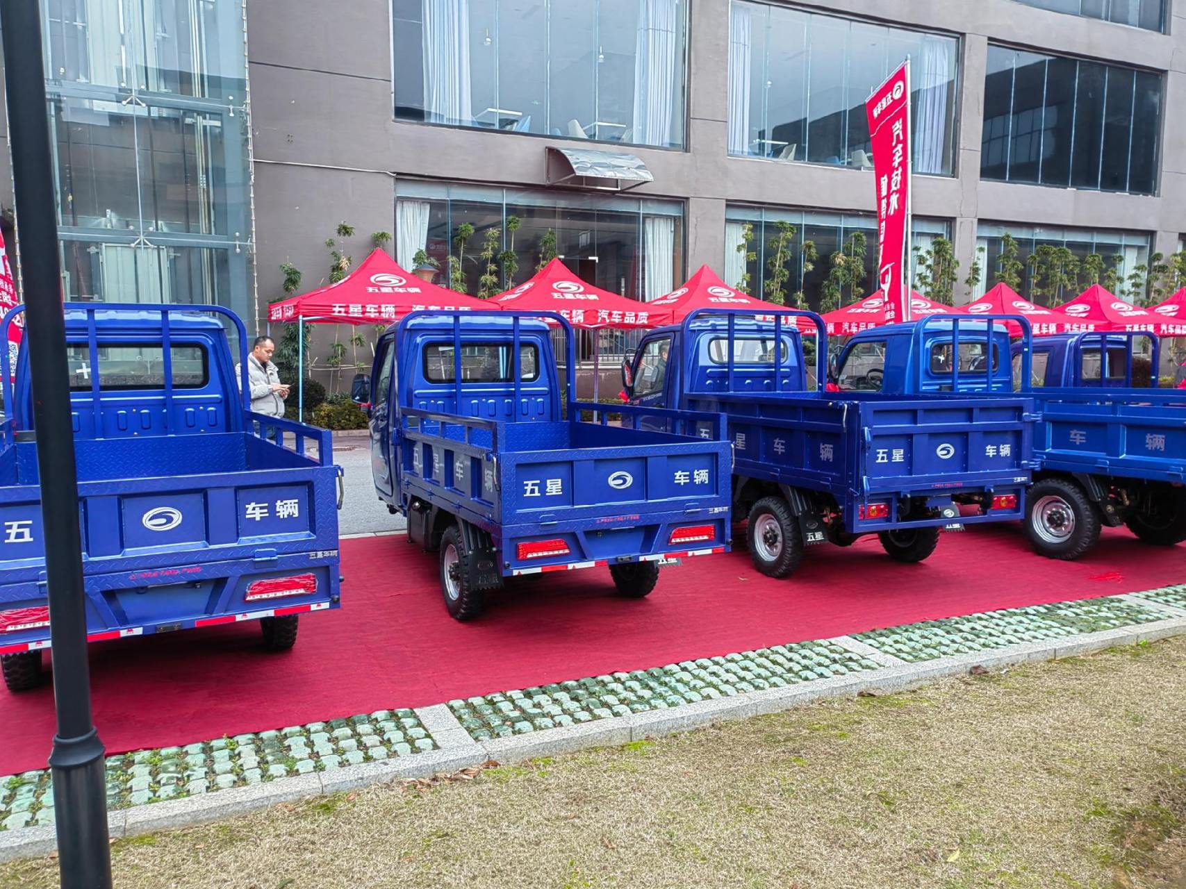 福田五星三轮摩托车,五星级的产品质量,五星级的售后服务.
