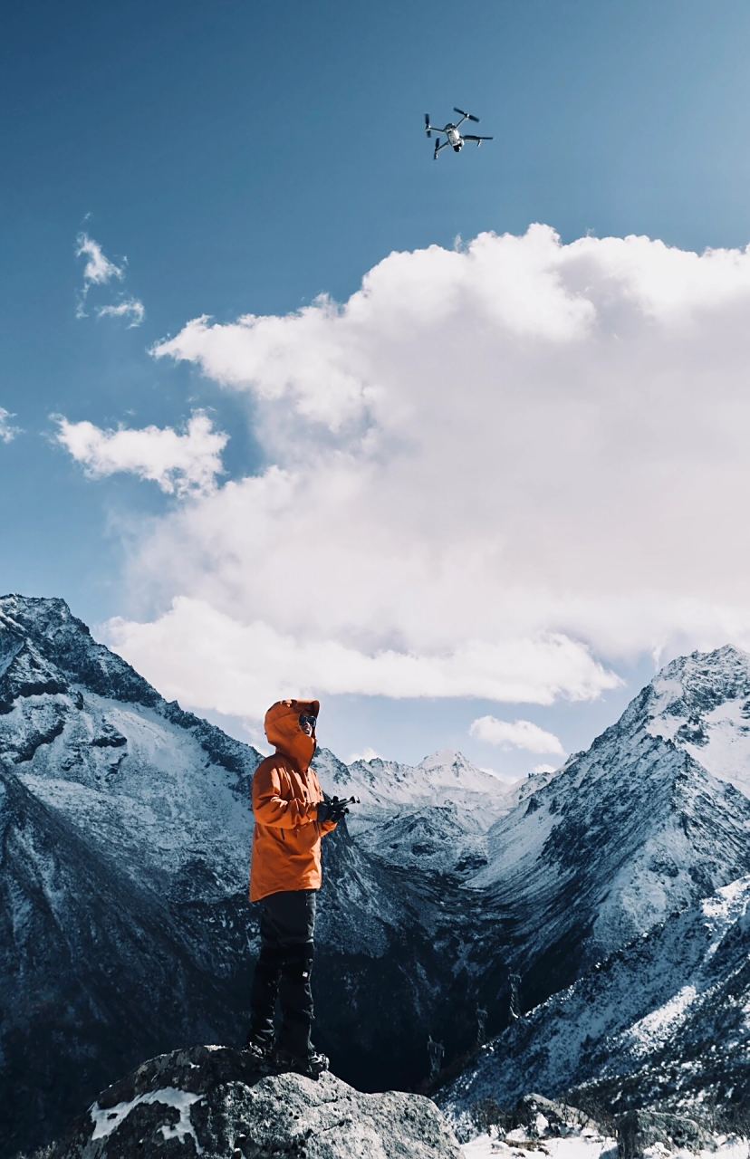 新手适合的第一座雪山——奥太娜峰 11月5日登顶三奥雪山之一奥太娜峰