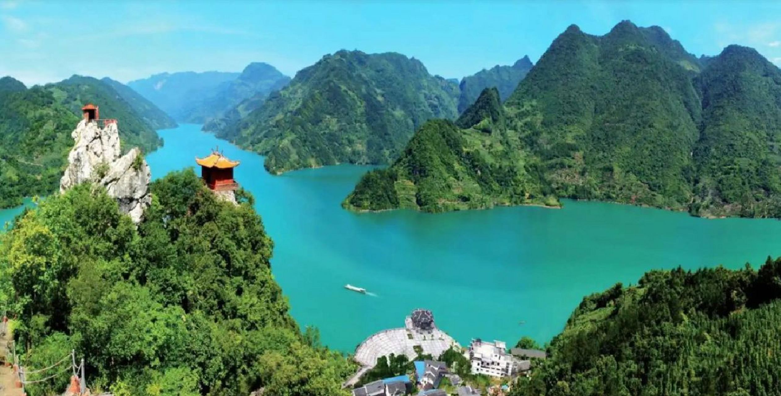 清江画廊旅行攻略 清江画廊是国家aaaaa级景区,国家森林公园,国家地质