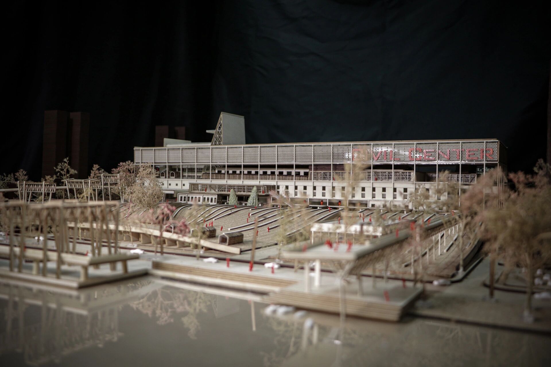 天大建筑学研究生毕设手工模型 自己拆模刻板后工作室小伙伴帮忙制作