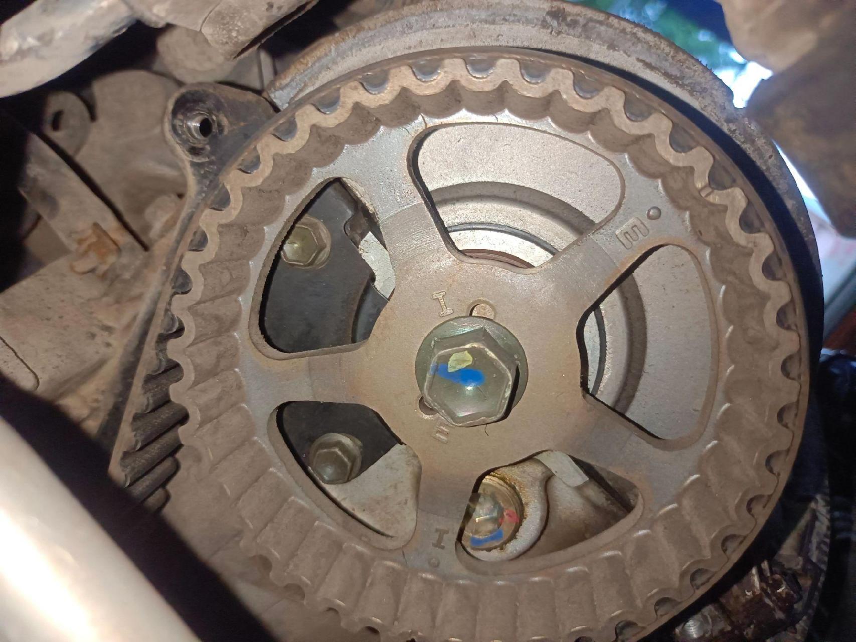 04铃木羚羊更换水泵对正时轻松拿捏 盘他