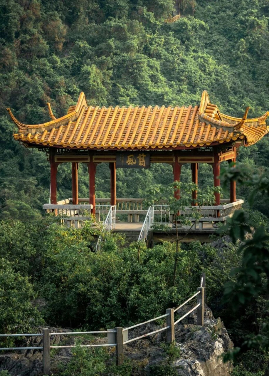 柳州龙潭公园 人间仙境 隐于城市 万物自然 柳州站 - 景点篇之龙潭