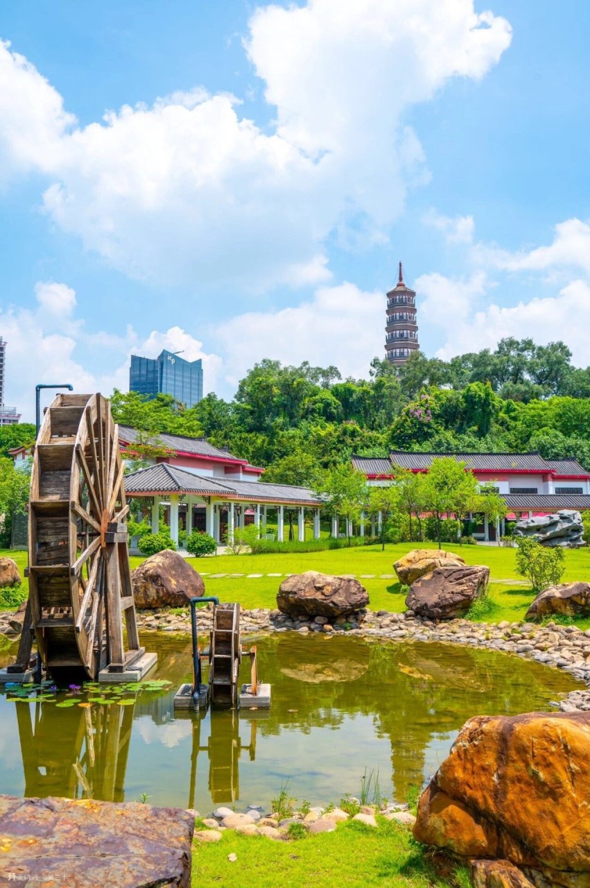 广州露营7215水博苑99琶洲塔下的开放式园林99 广州市区有一