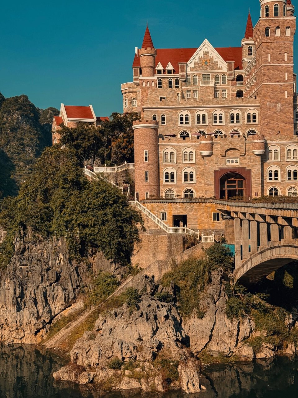 贵州兴义吉隆堡 很出片,值得推荐