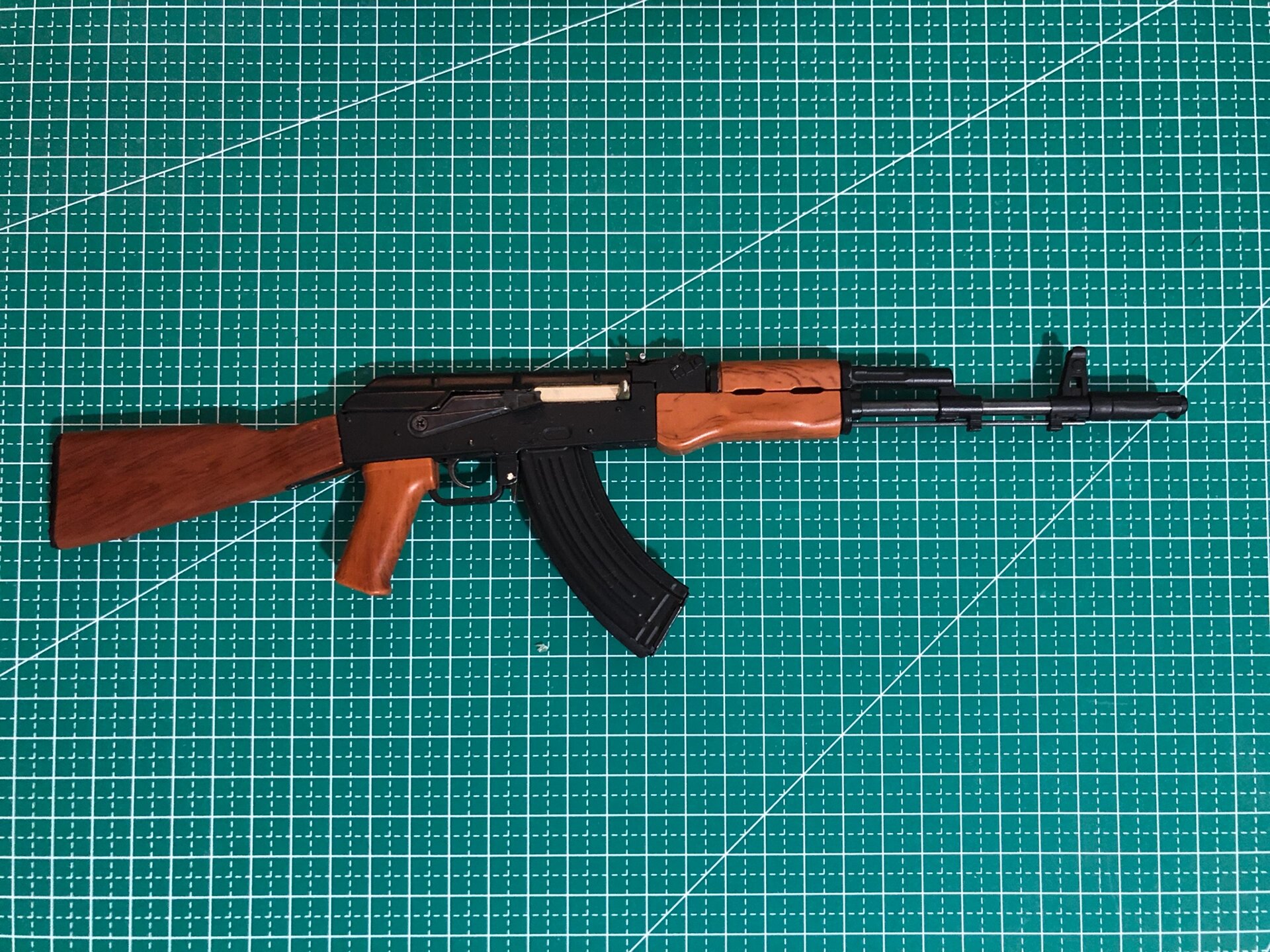 自己造把小枪玩