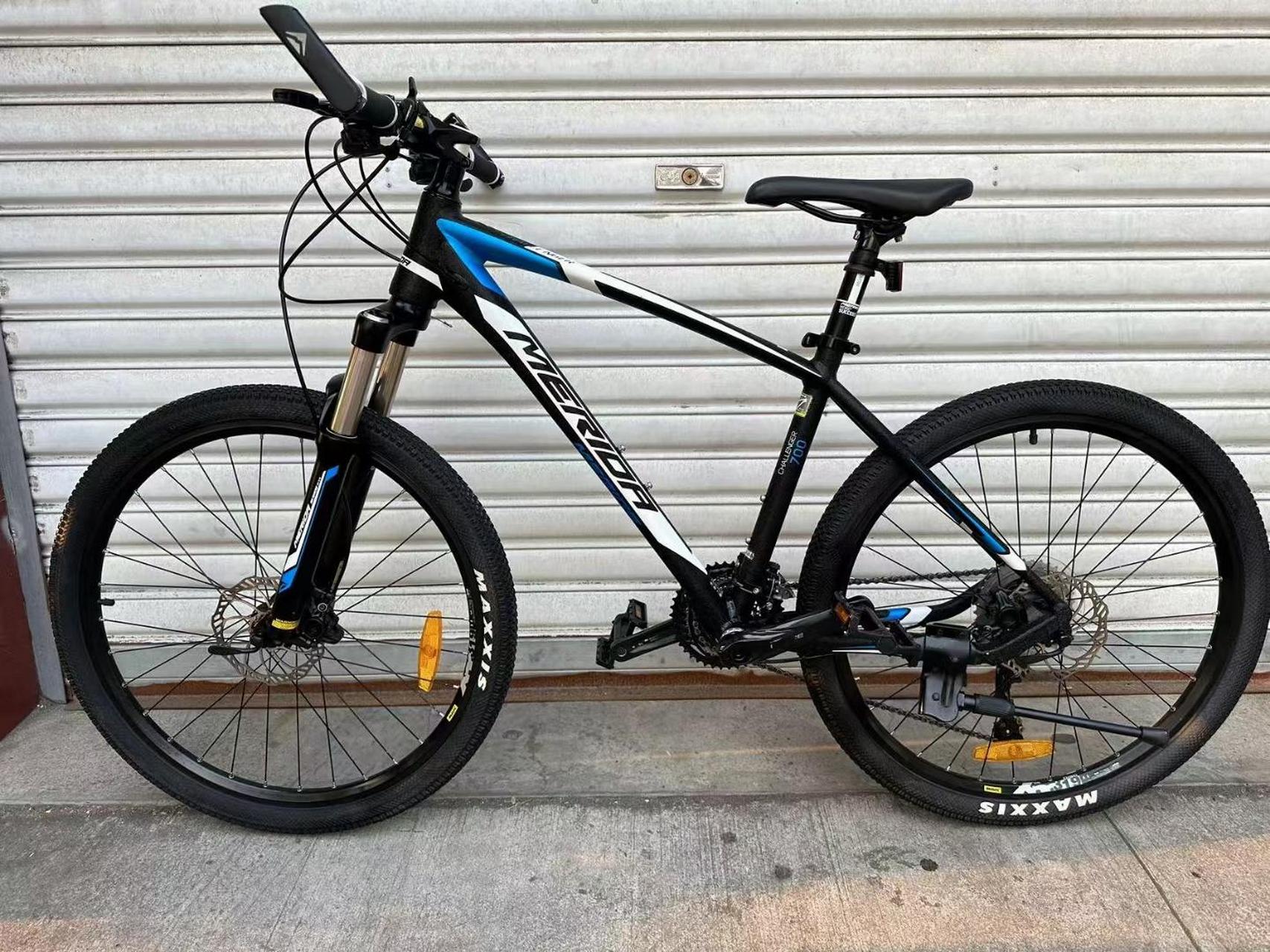 美利达挑战者700,30速油刹 线控锁死气叉 17寸车架 成色非常新如图